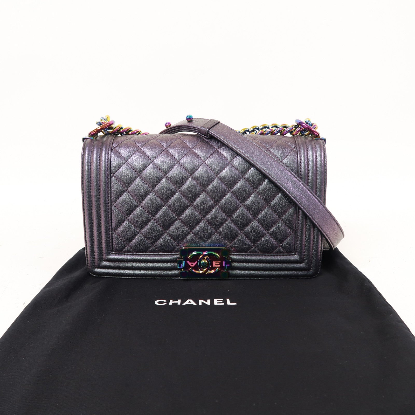 CHANEL 菱格牛皮皮革Boy 25鏈帶肩背袋紫色