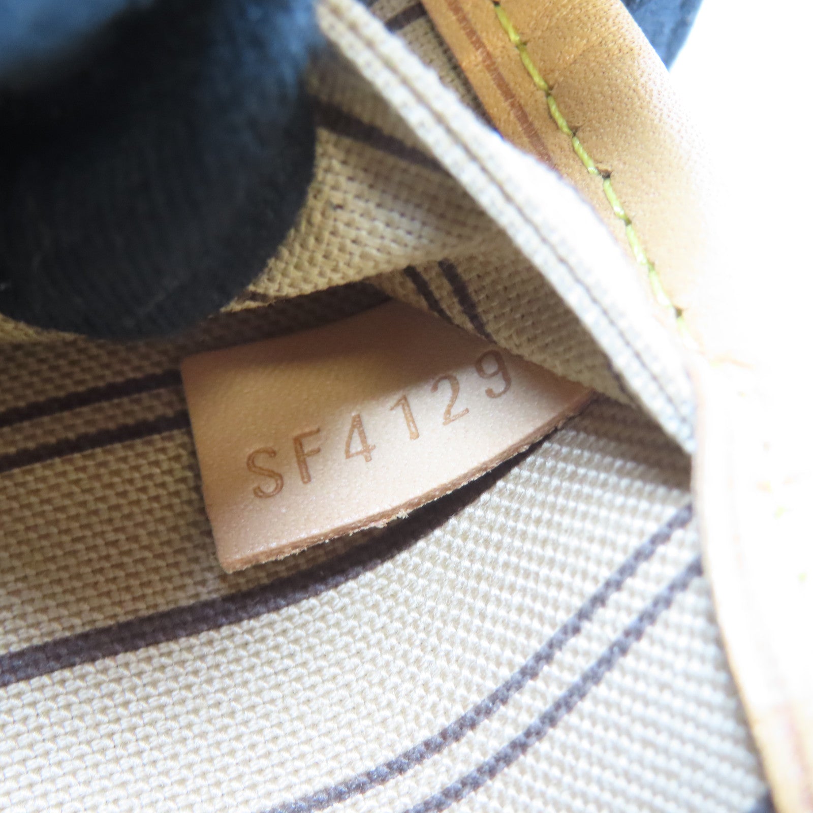 LOUIS VUITTON Monogram Neverfull金扣手挽袋啡色