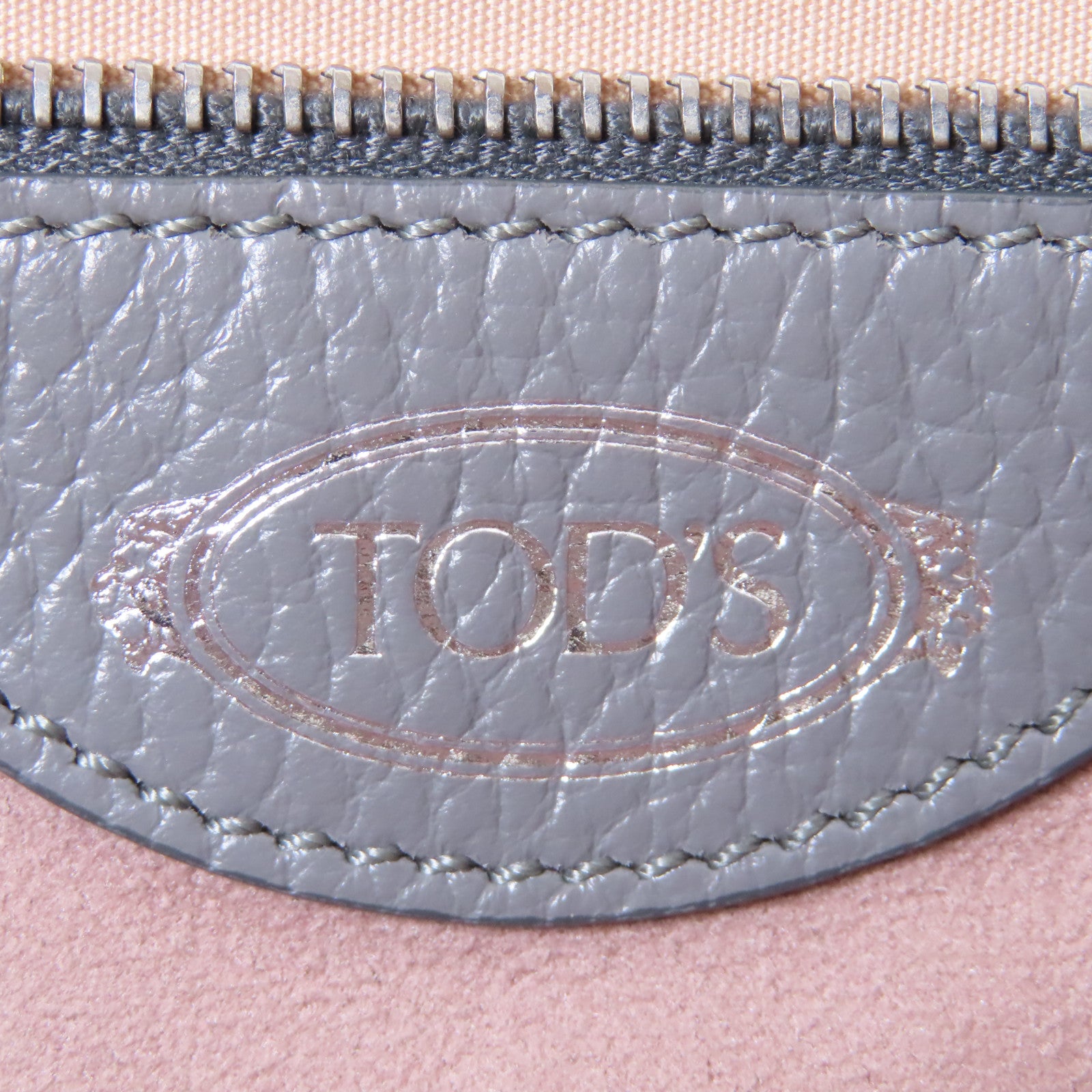 TOD'S 牛皮皮革Tote Bag銀扣肩背袋灰色