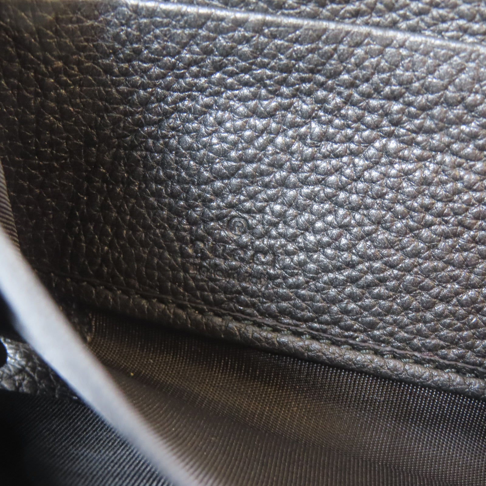 GUCCI 【激減優惠】牛皮皮革Long Round Wallet金扣長錢包黑色