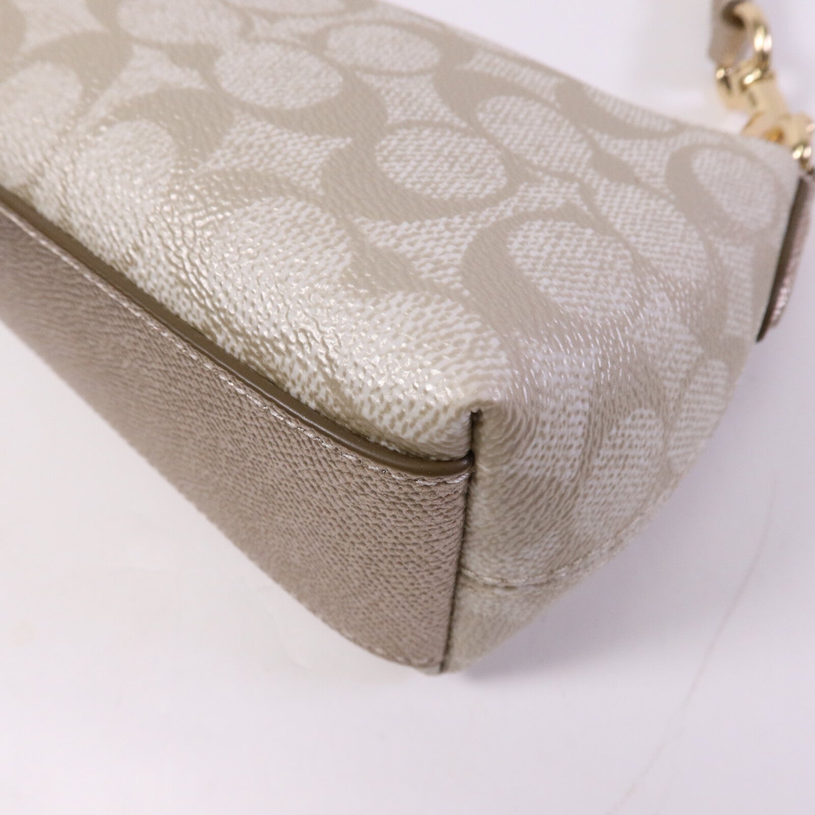 COACH 帆布Charlotte Signature金扣肩背袋