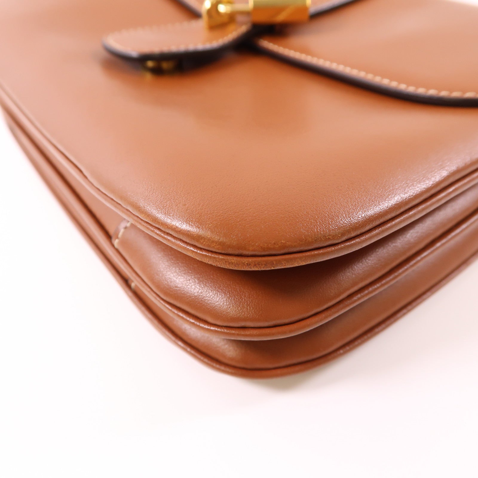 CELINE 牛皮皮革Medium Tabou金扣肩背袋啡色