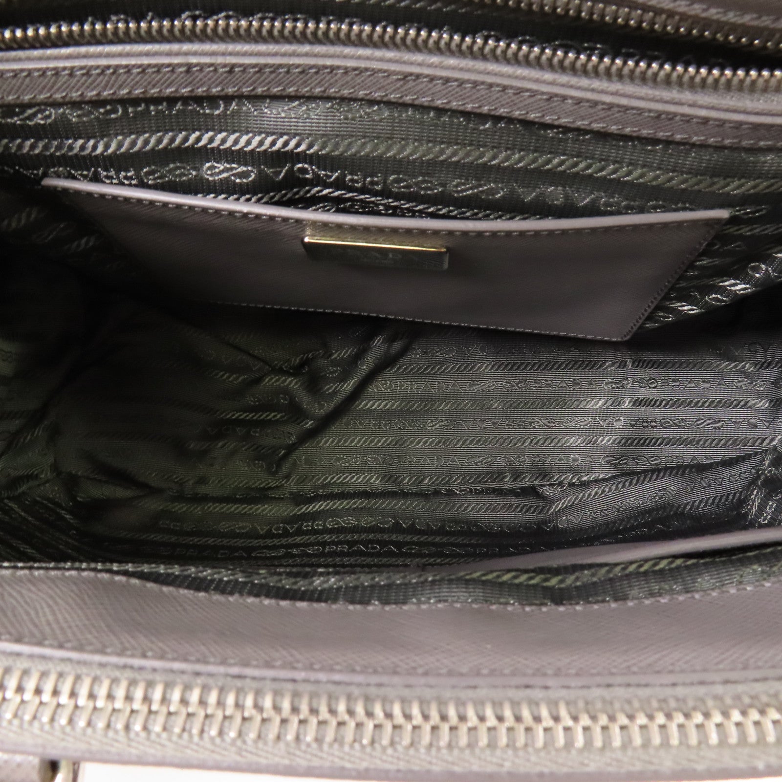 PRADA 牛皮皮革2 Way Bag銀扣手挽肩背兩用袋