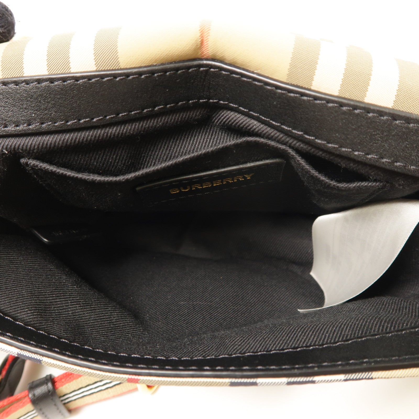 BURBERRY 尼龍Shoulder Bag金扣肩背袋