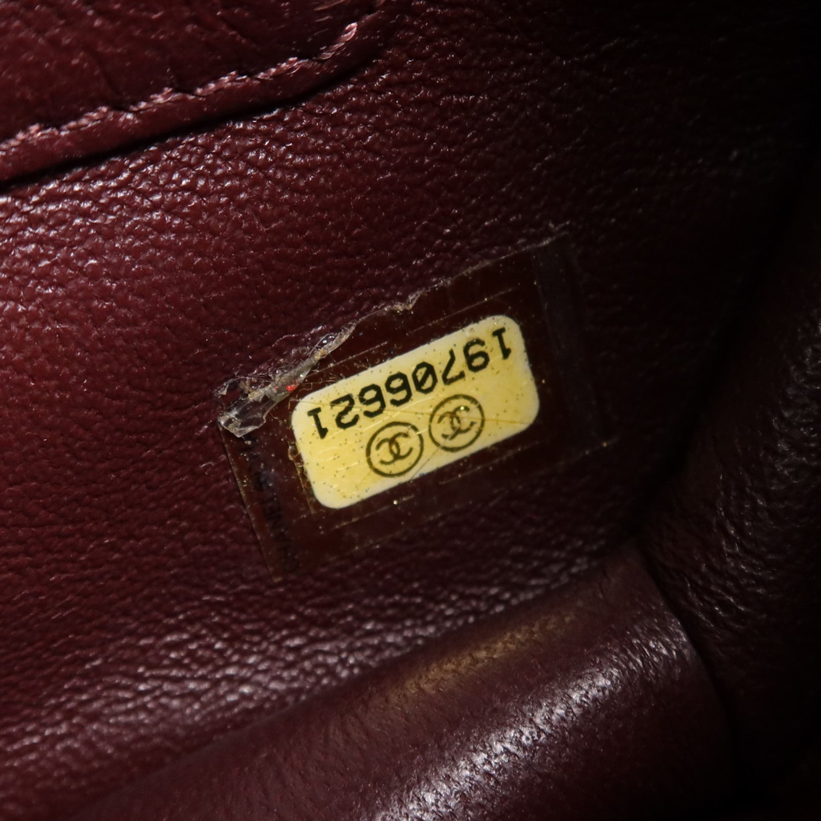 CHANEL 牛皮皮革Chain Shoulder Bag金扣鏈帶肩背袋