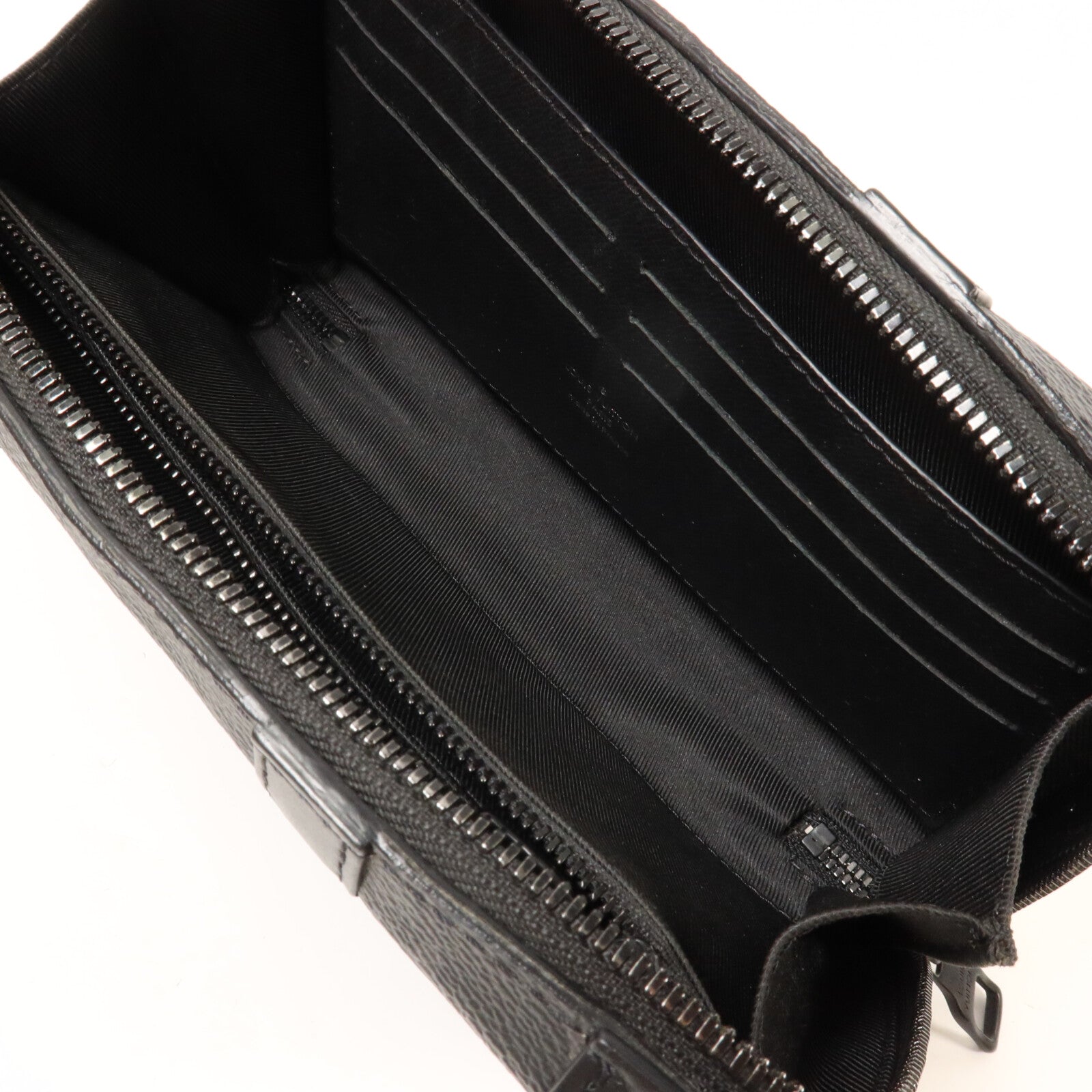 LOUIS VUITTON Monogram Eclipse Soft Trunk Wallet肩背袋