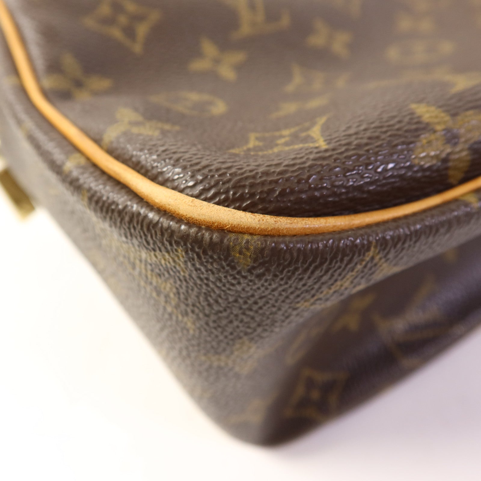 LOUIS VUITTON Monogram Cite GM金扣肩背袋