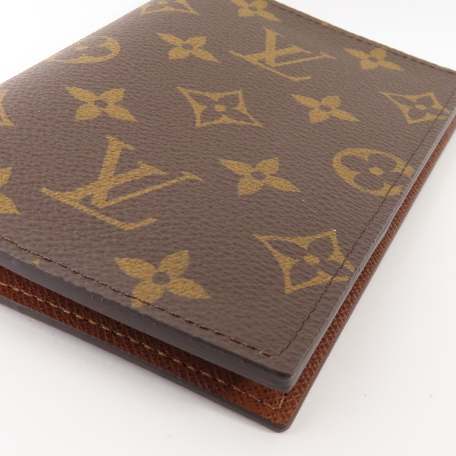 LOUIS VUITTON Monogram Passport Cover護照套