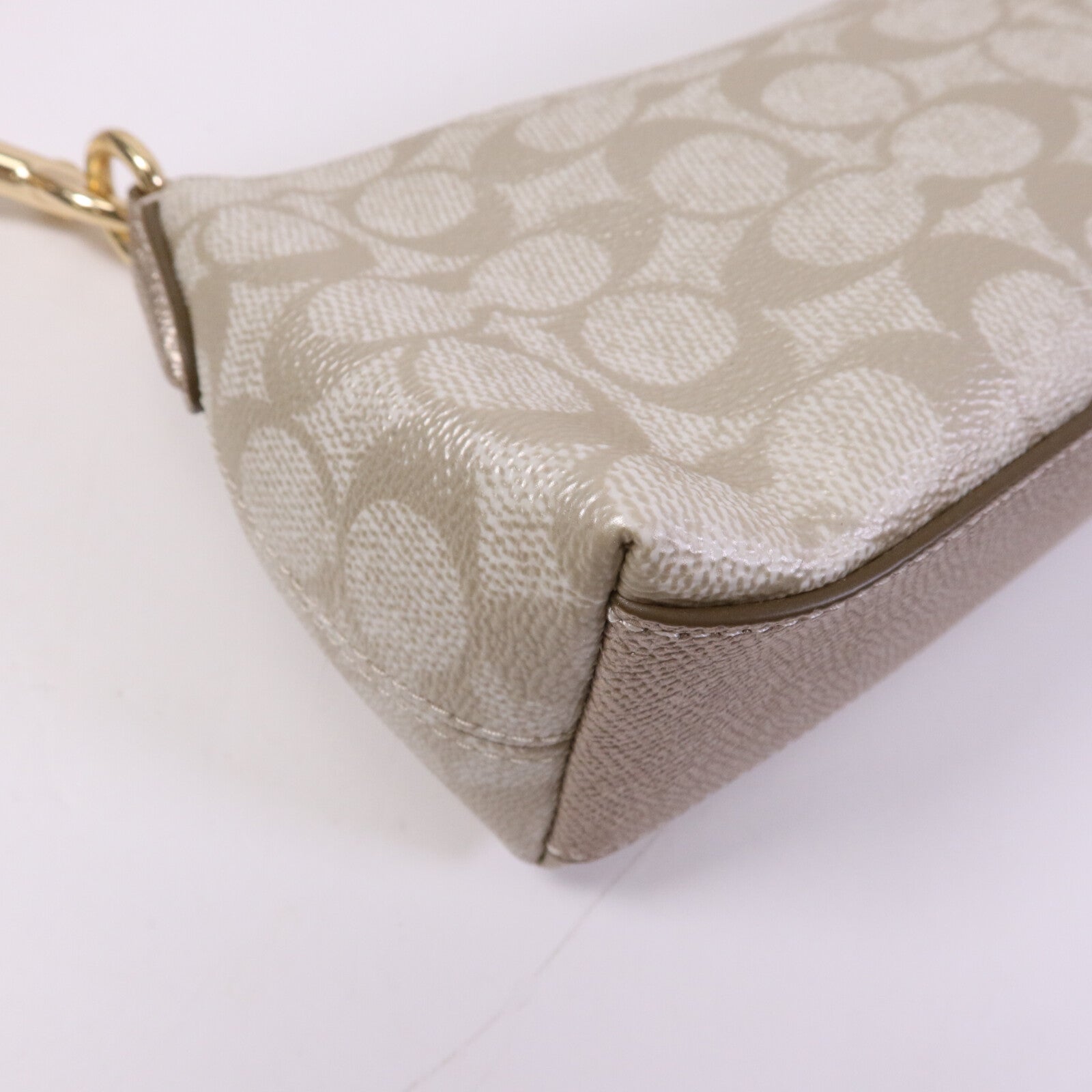 COACH 帆布Charlotte Signature金扣肩背袋