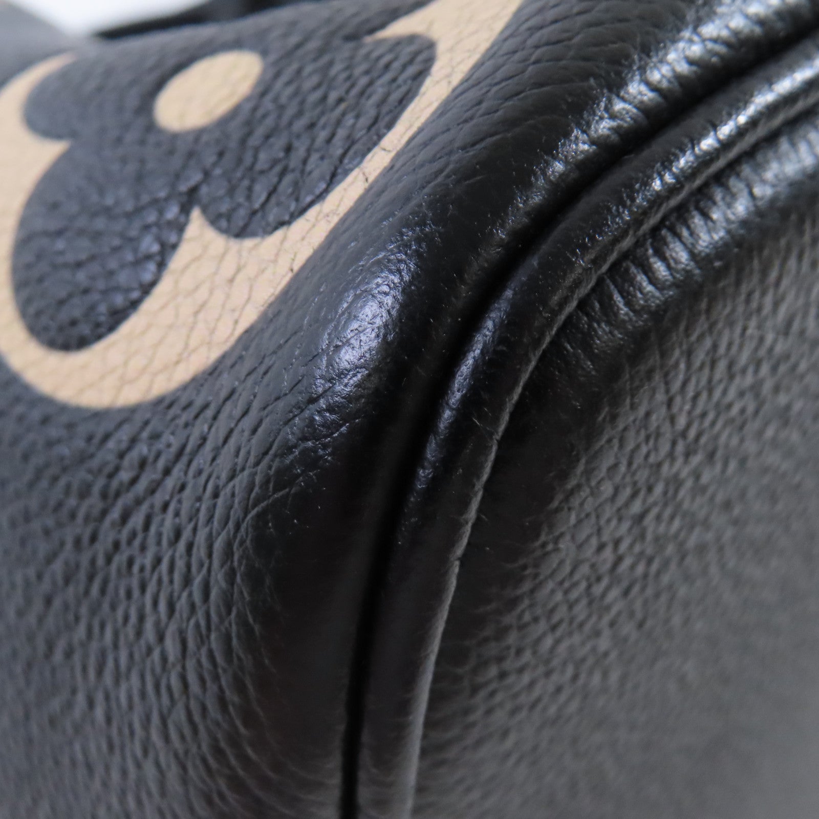 LOUIS VUITTON Monogram Empreinte Giant Neo Noe MM 2Way Shoulder Bag金扣手挽肩背兩用袋黑色/杏色
