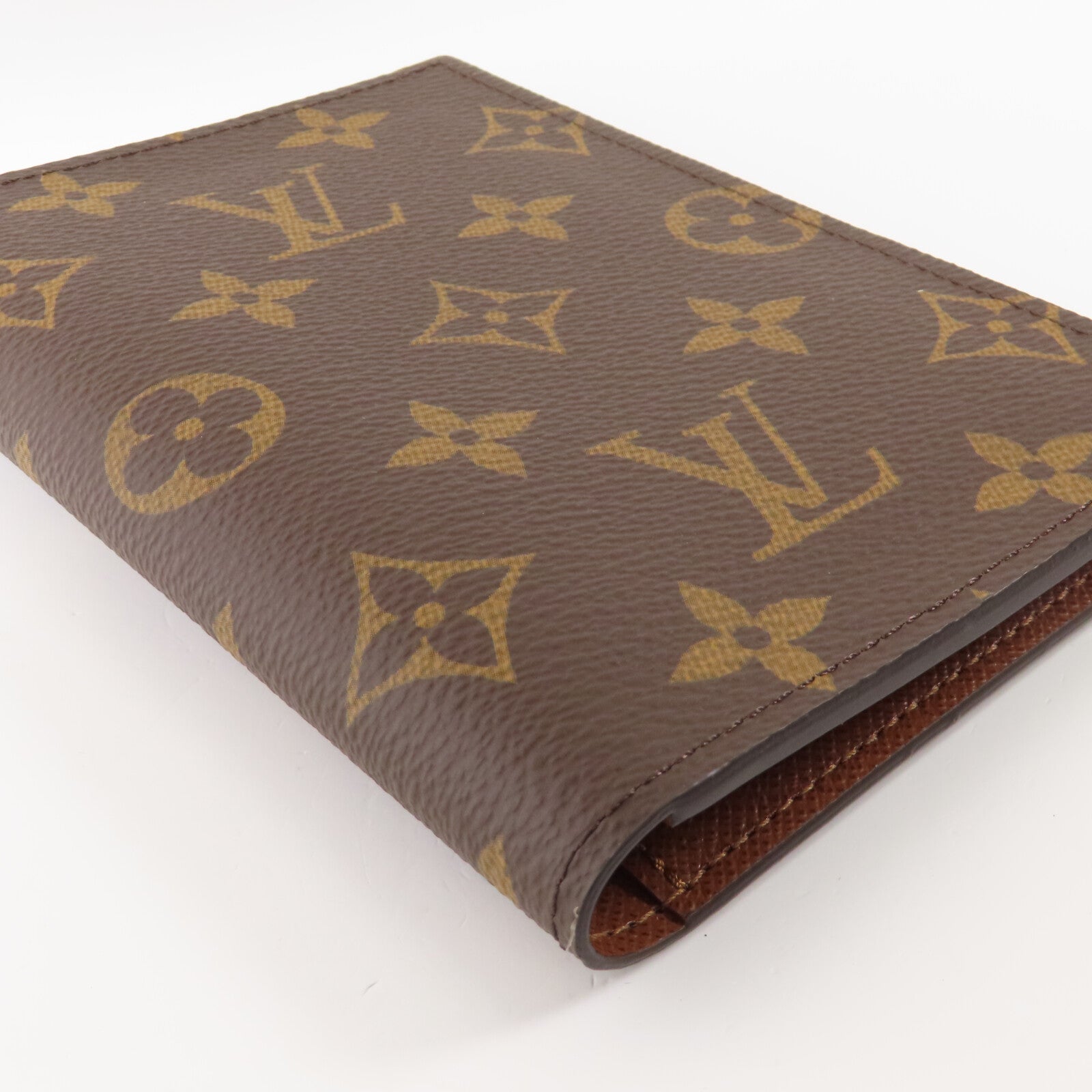 LOUIS VUITTON Monogram Passport Cover護照套
