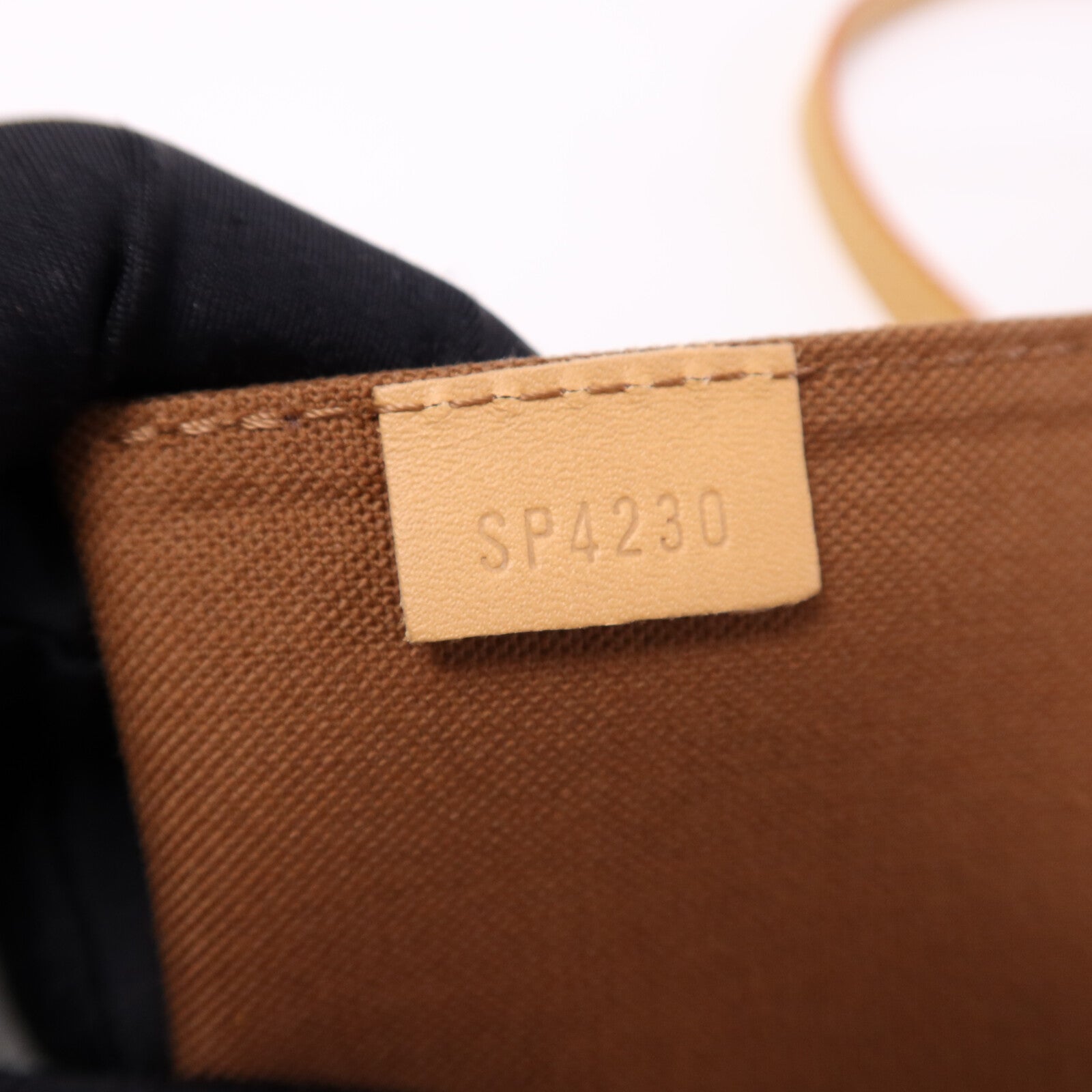 LOUIS VUITTON 【激減優惠】Monogram Petit Sac Plat金扣手挽肩背兩用袋