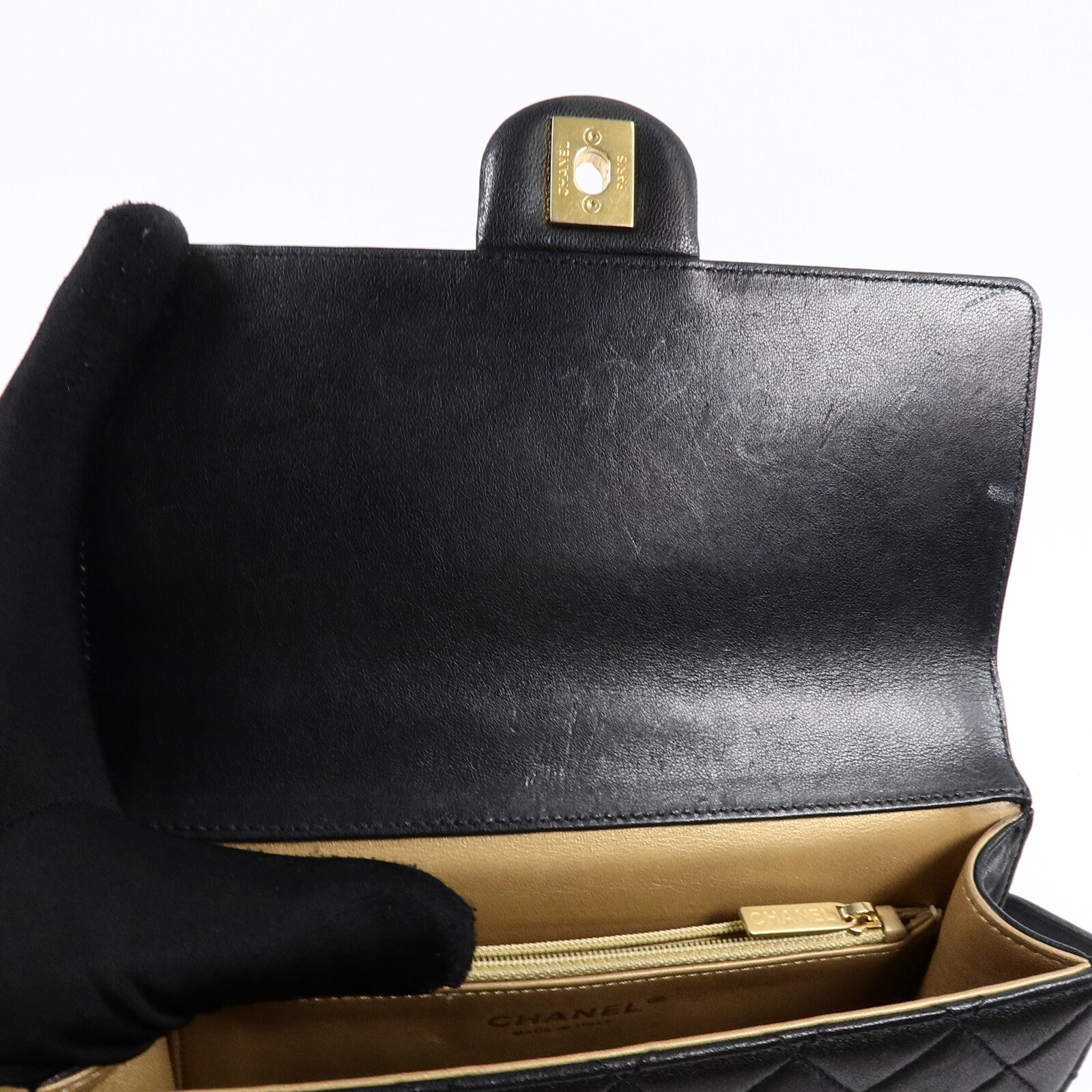 CHANEL 牛皮皮革Pearl Flap Bag鏈帶肩背袋