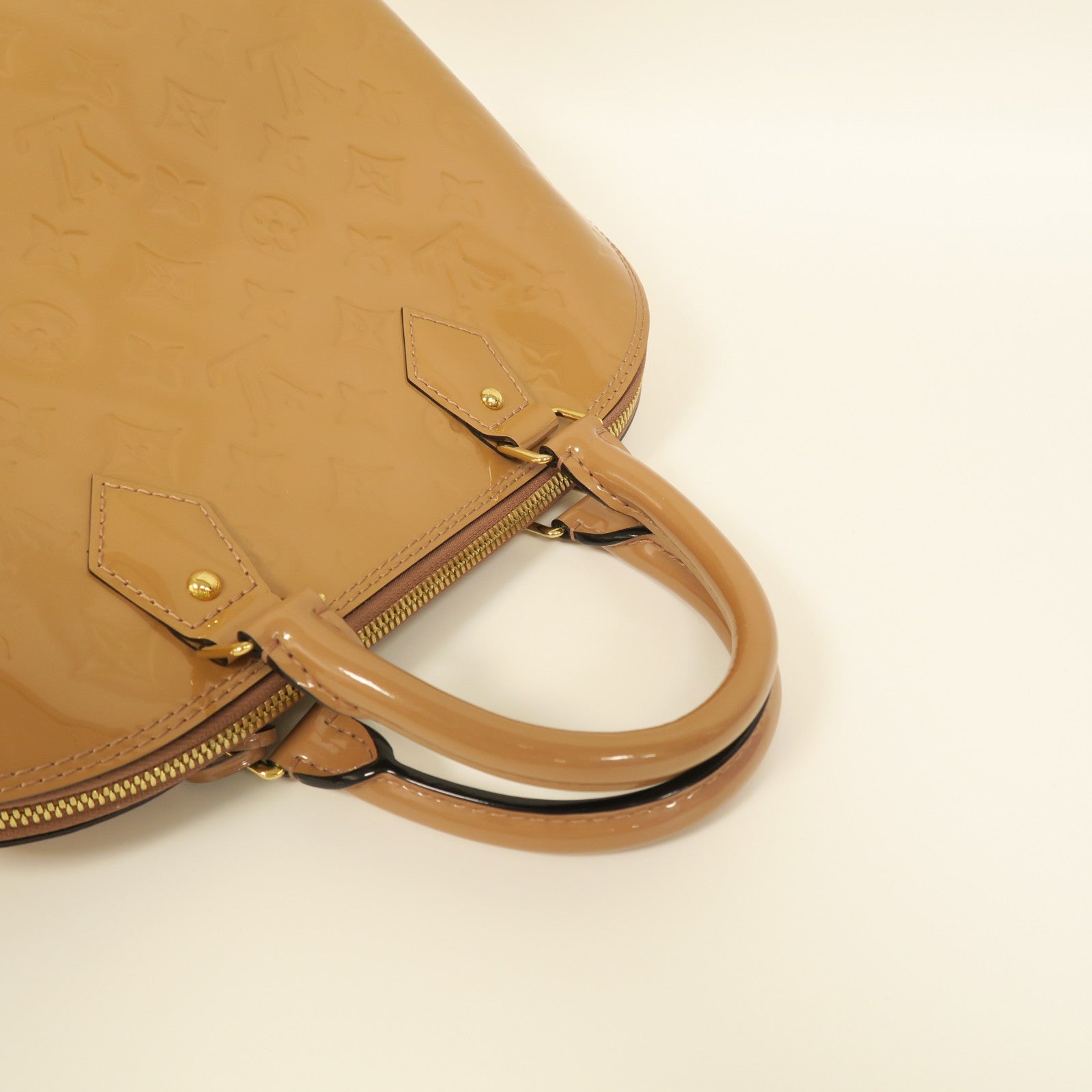 LOUIS VUITTON **【激減優惠】Vernis Alma PM金扣手挽袋啡色