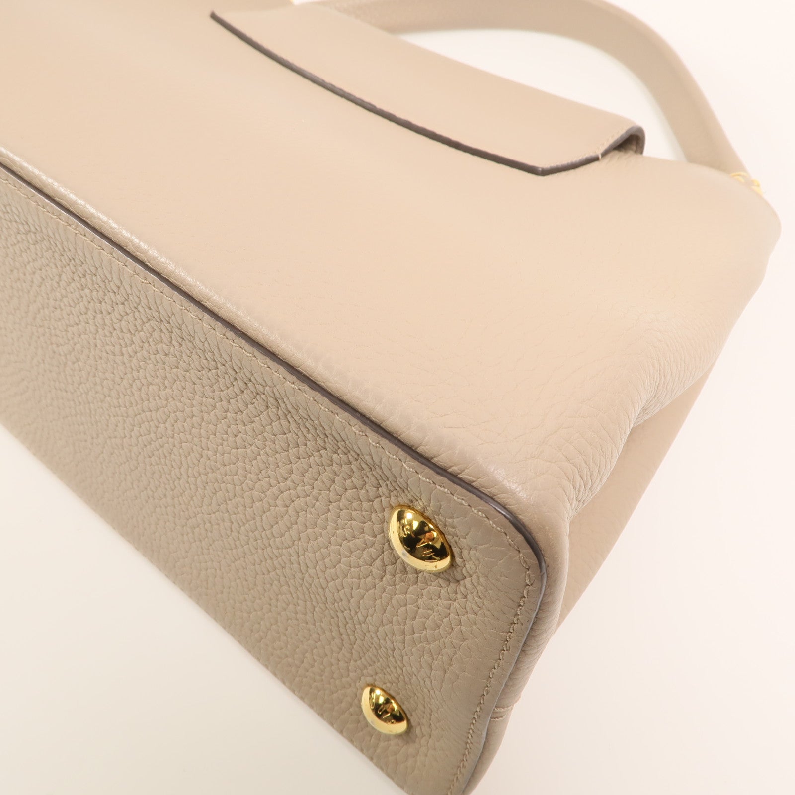 LOUIS VUITTON 【激減優惠】Taurillon Capucines GM金扣肩背袋