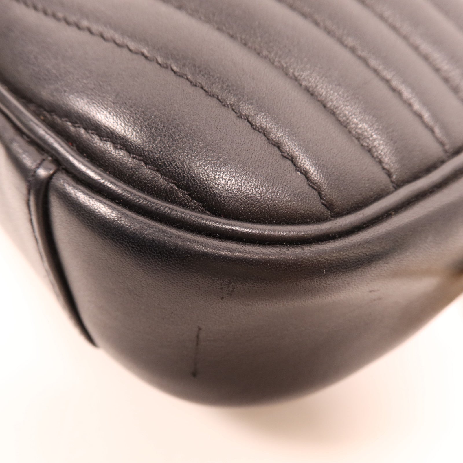 LOUIS VUITTON 牛皮皮革New Wave Camera Bag金扣鏈帶肩背袋