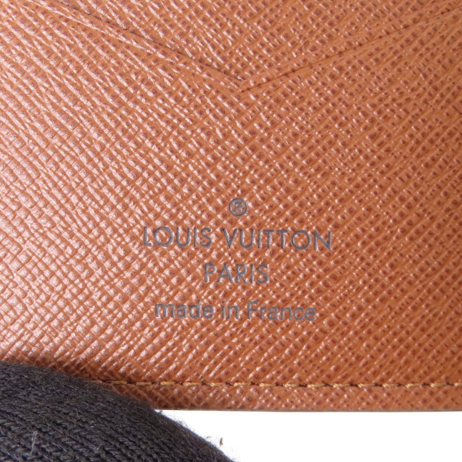 LOUIS VUITTON Monogram Passport Cover護照套