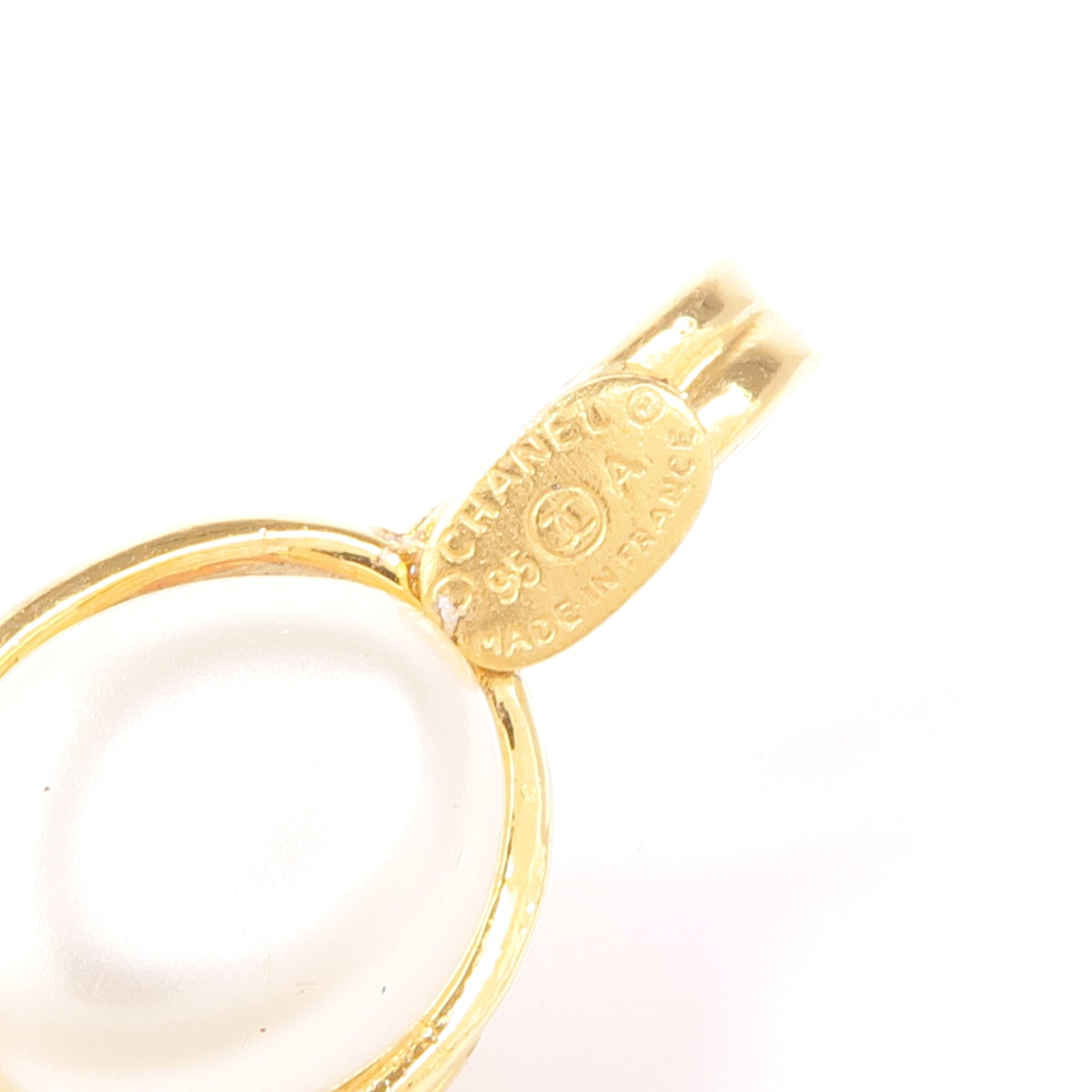 CHANEL CC Necklace Metal Gold