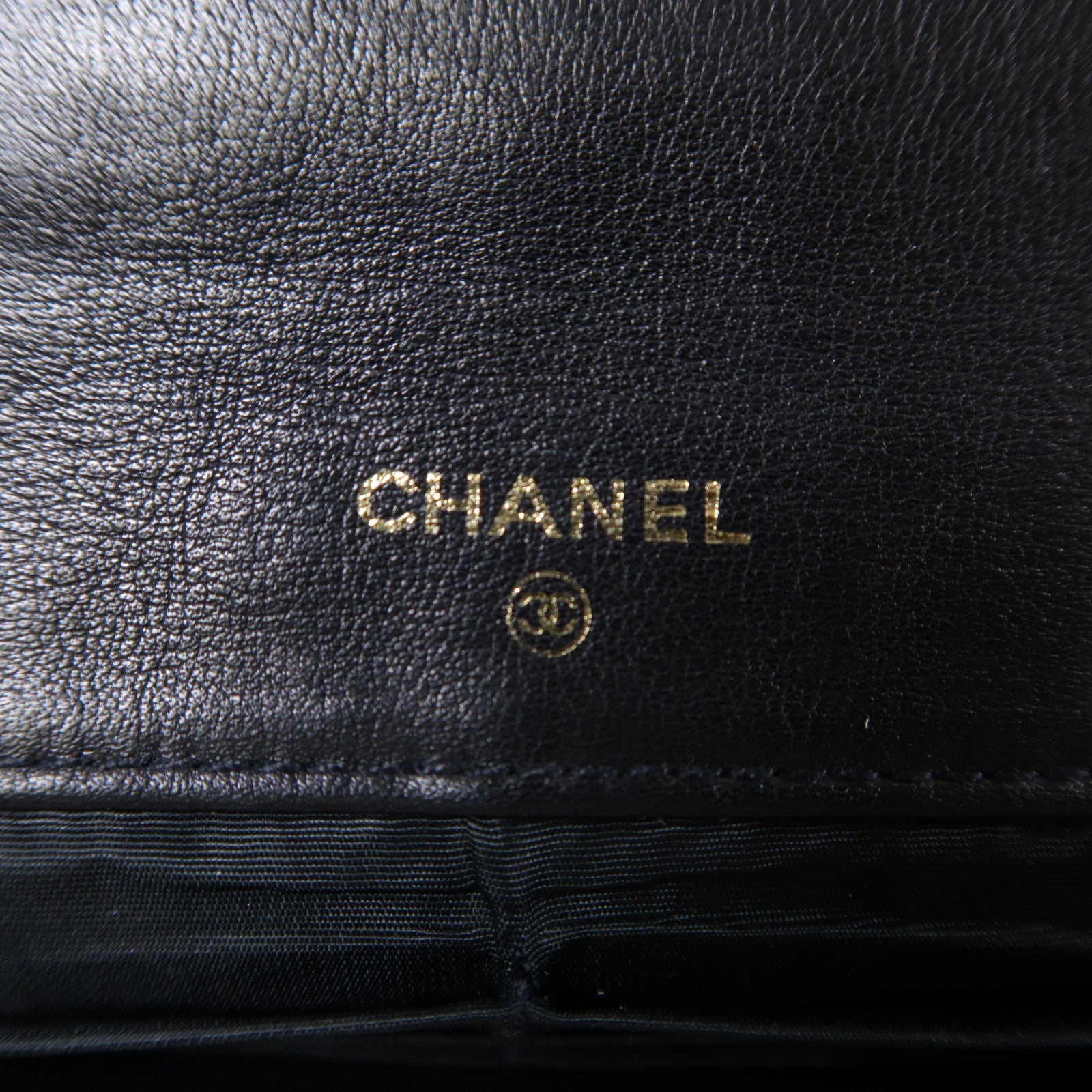 CHANEL 牛皮皮革Wallet金扣長錢包