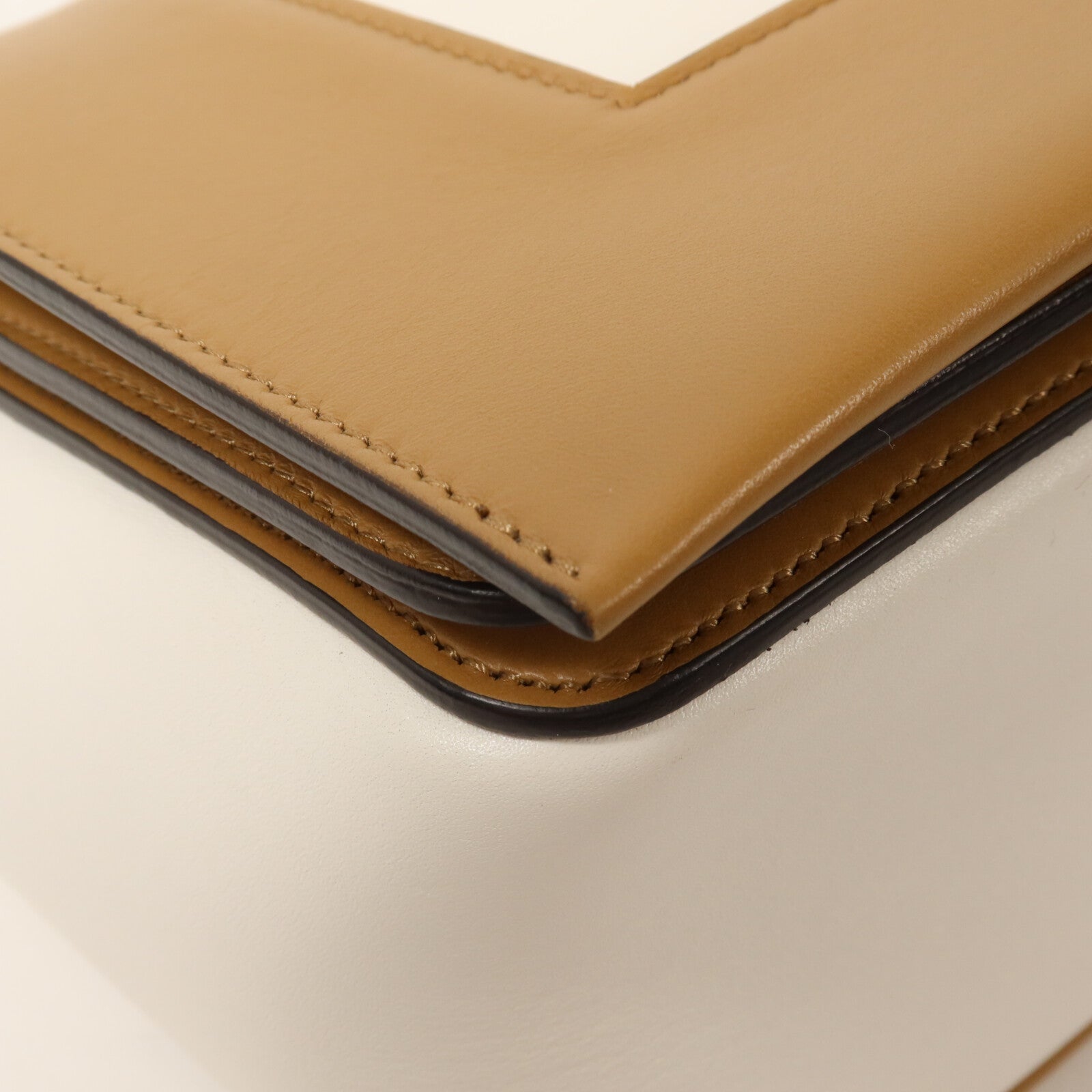 CELINE 牛皮皮革Frame Bag肩背袋