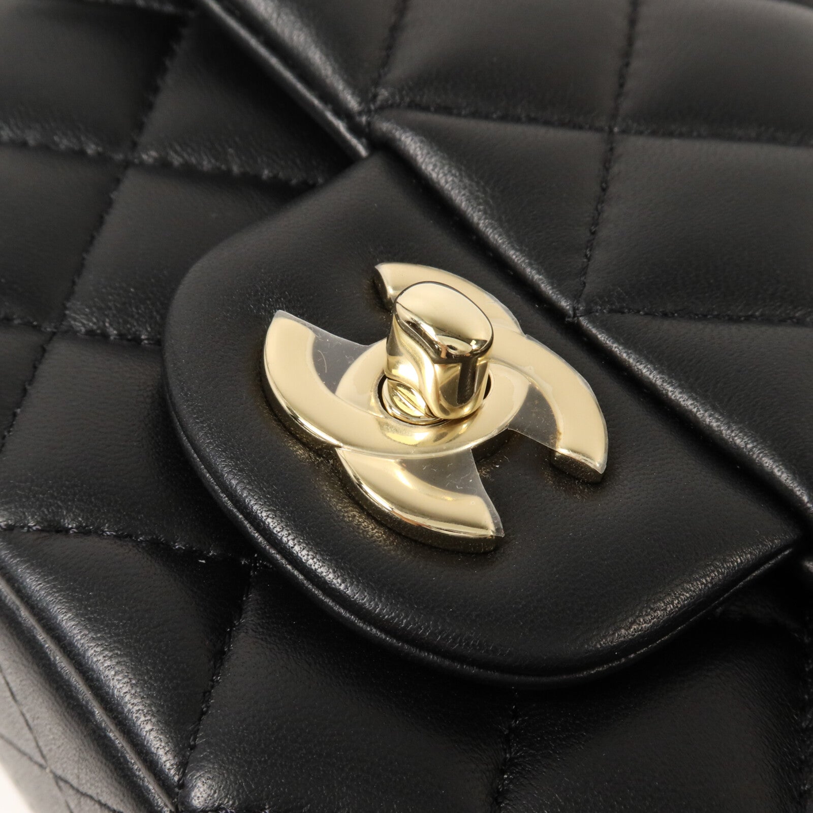 CHANEL 羊皮皮革Mini Classic Flap Bag With Handle手挽肩背兩用袋