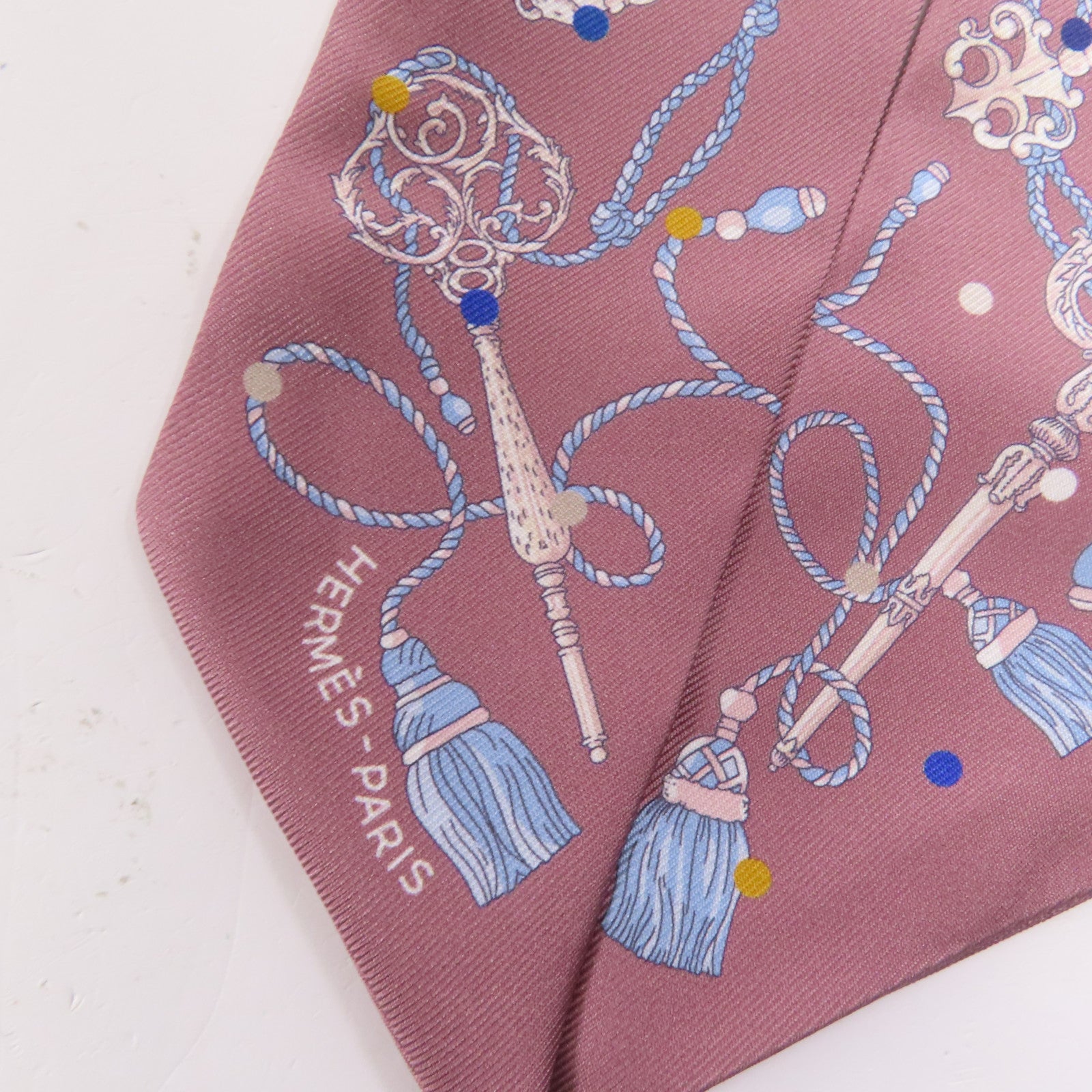 HERMES 絲質Twilly絲巾