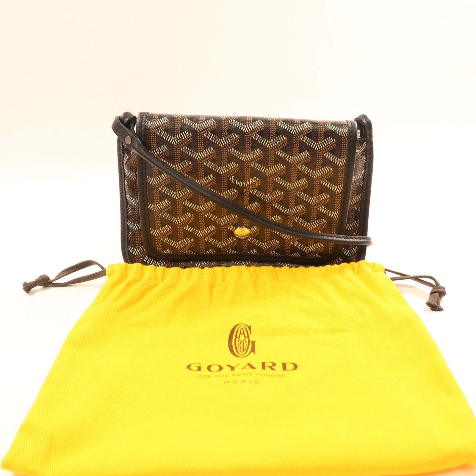 GOYARD 塗層帆布Plumet Pocket銀扣肩背袋