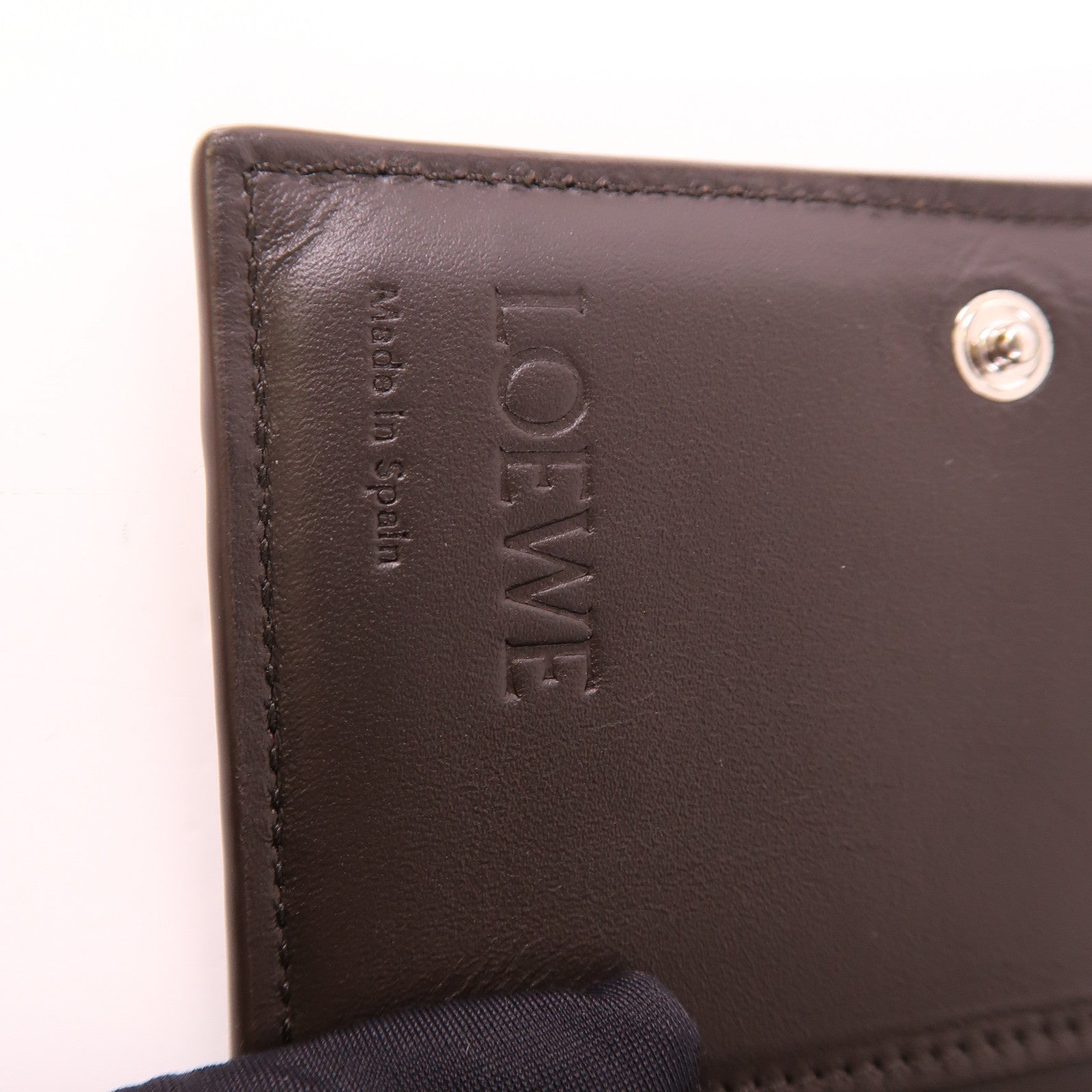 LOEWE 牛皮皮革Puzzle Slim Compact Wallet銀扣錢包