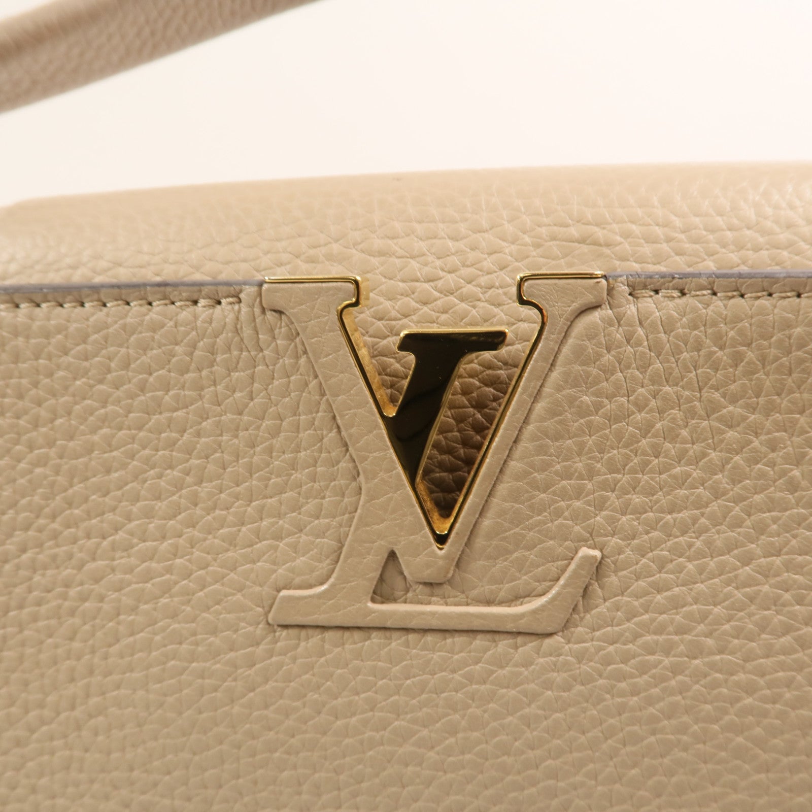 LOUIS VUITTON 【激減優惠】Taurillon Capucines GM金扣肩背袋