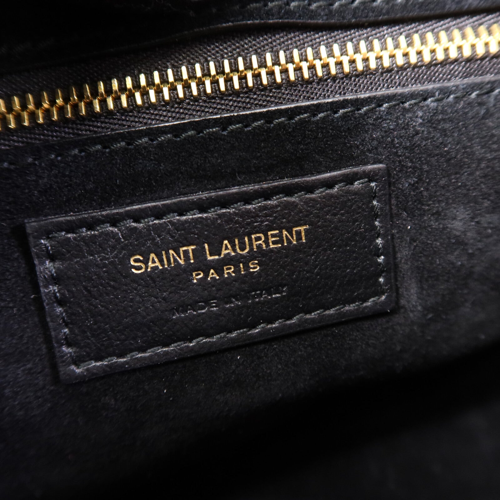 YVES SAINT LAURENT 牛皮皮革LE5A7金扣手挽袋