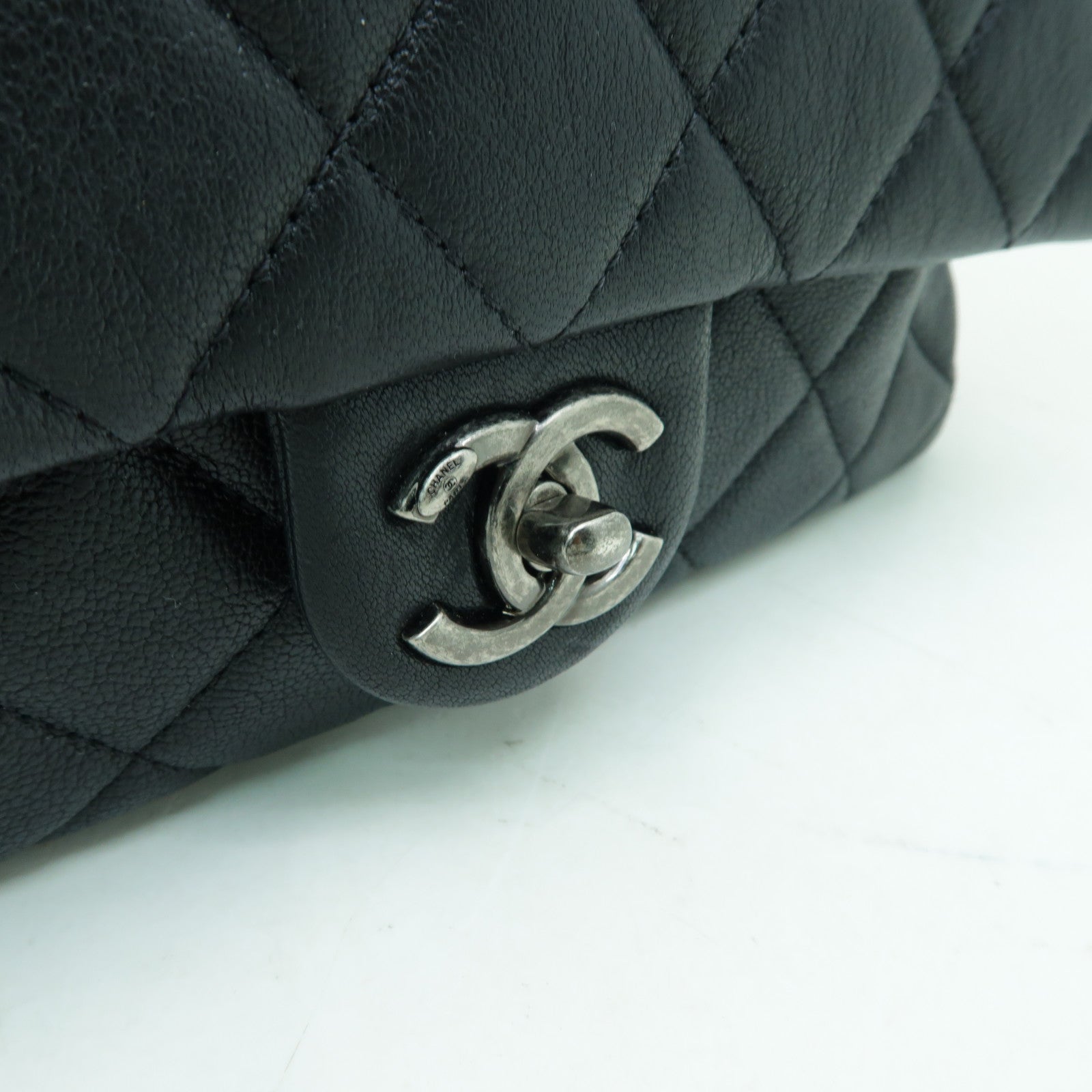 CHANEL 【激減優惠】菱格牛皮皮革Chain Shoulder銀扣鏈帶肩背袋黑色