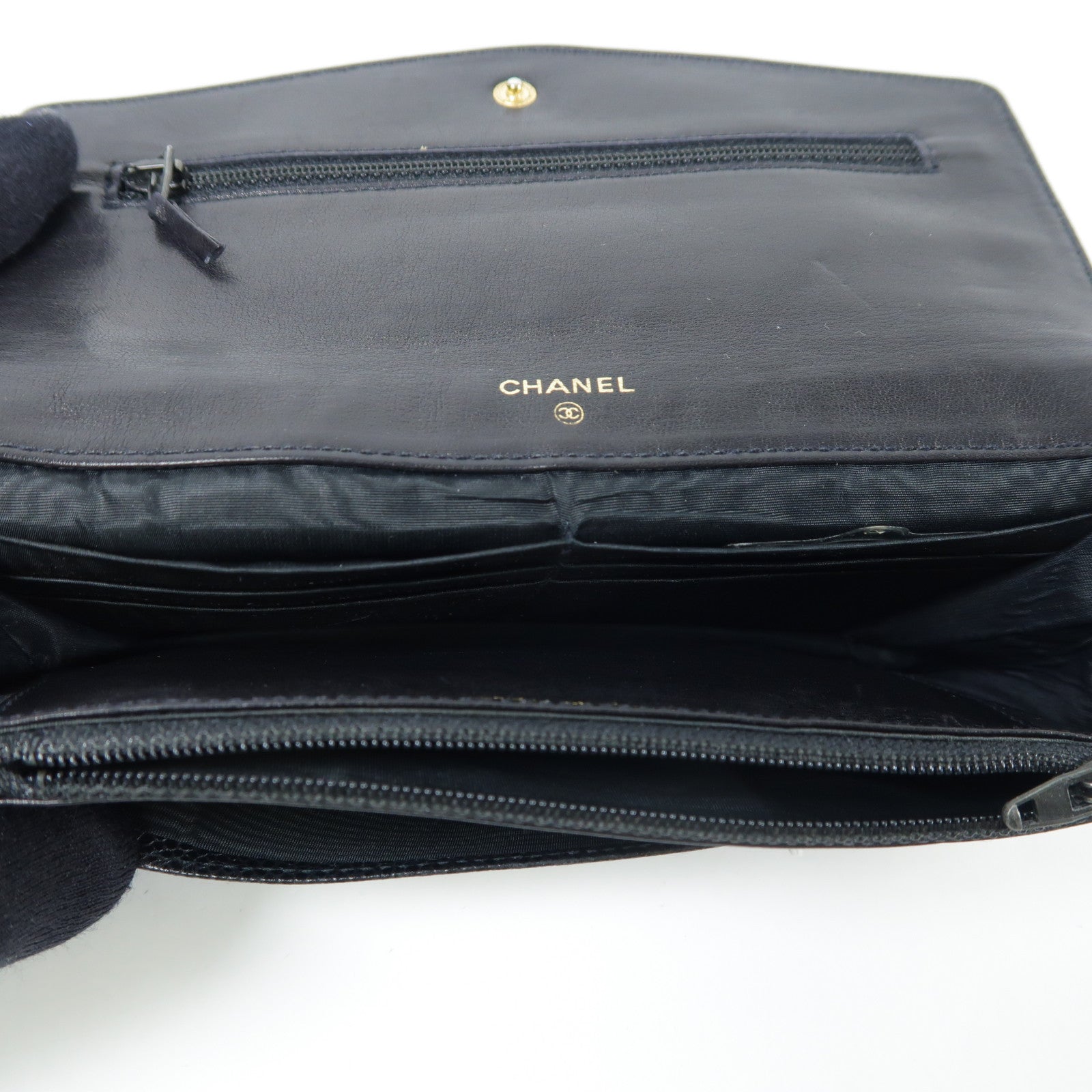 CHANEL 牛皮皮革Wallet金扣長錢包