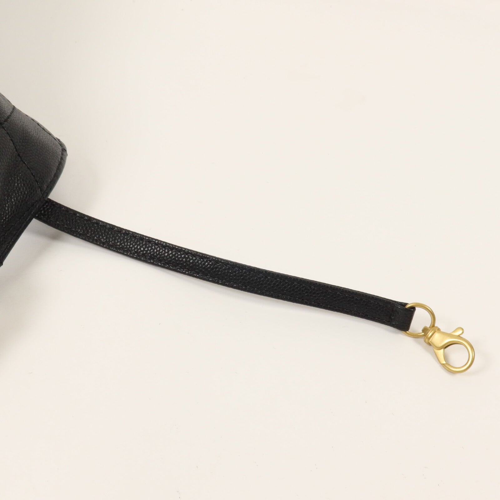 CHANEL 牛皮皮革Chanel 25 Medium鏈帶肩背袋