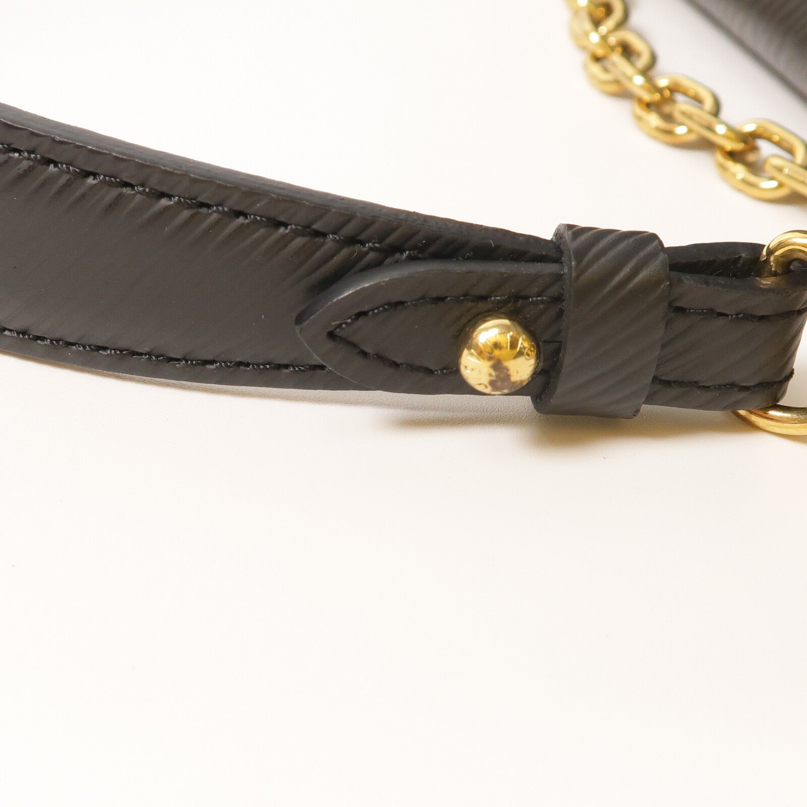 LOUIS VUITTON Epi Twist MM金扣鏈帶肩背袋