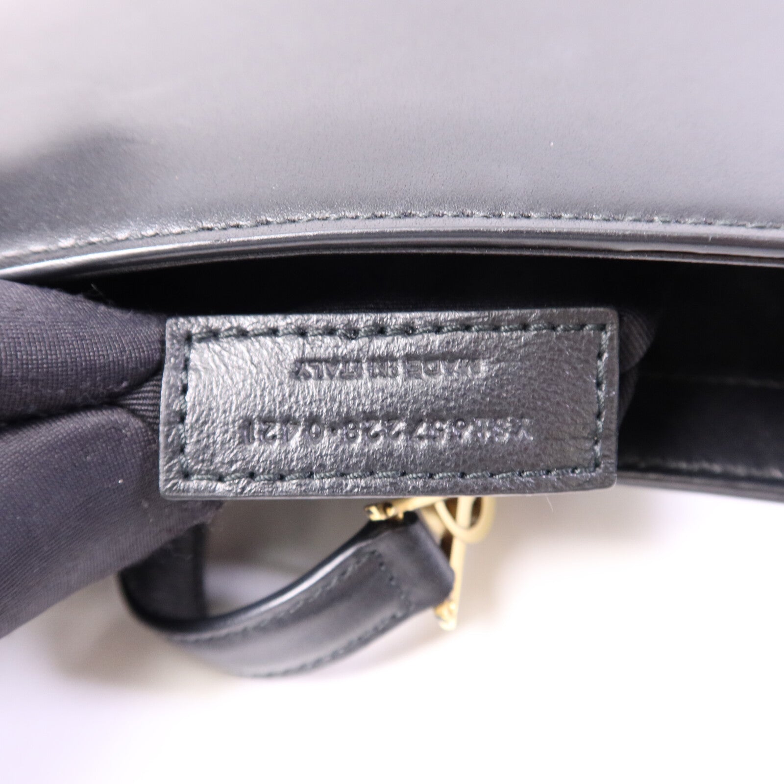 YVES SAINT LAURENT 牛皮皮革LE5A7金扣手挽袋