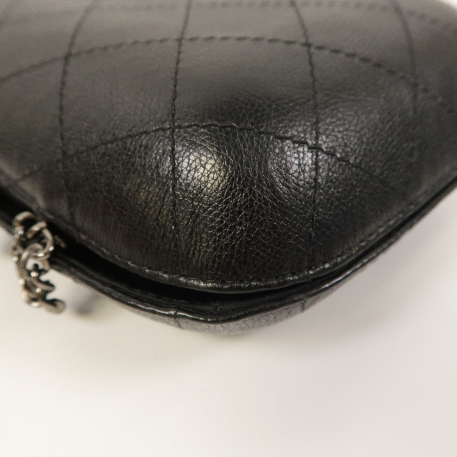 CHANEL 菱格牛皮皮革Chain Shoulder銀扣鏈帶肩背袋黑色