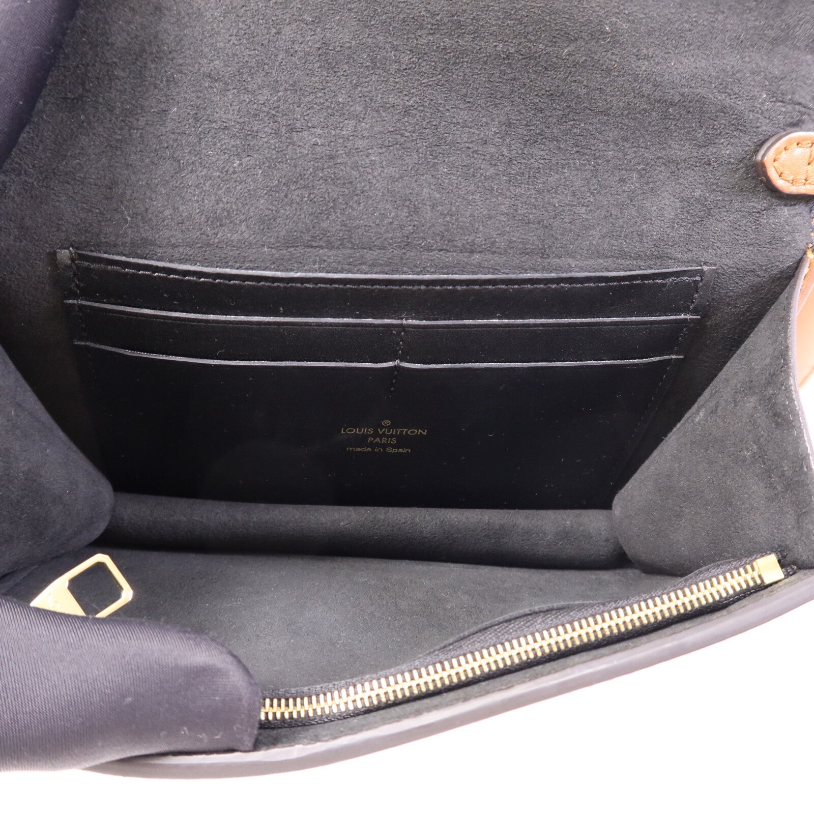 LOUIS VUITTON 【激減優惠】Taurillon Dauphine Bum Bag金扣腰包