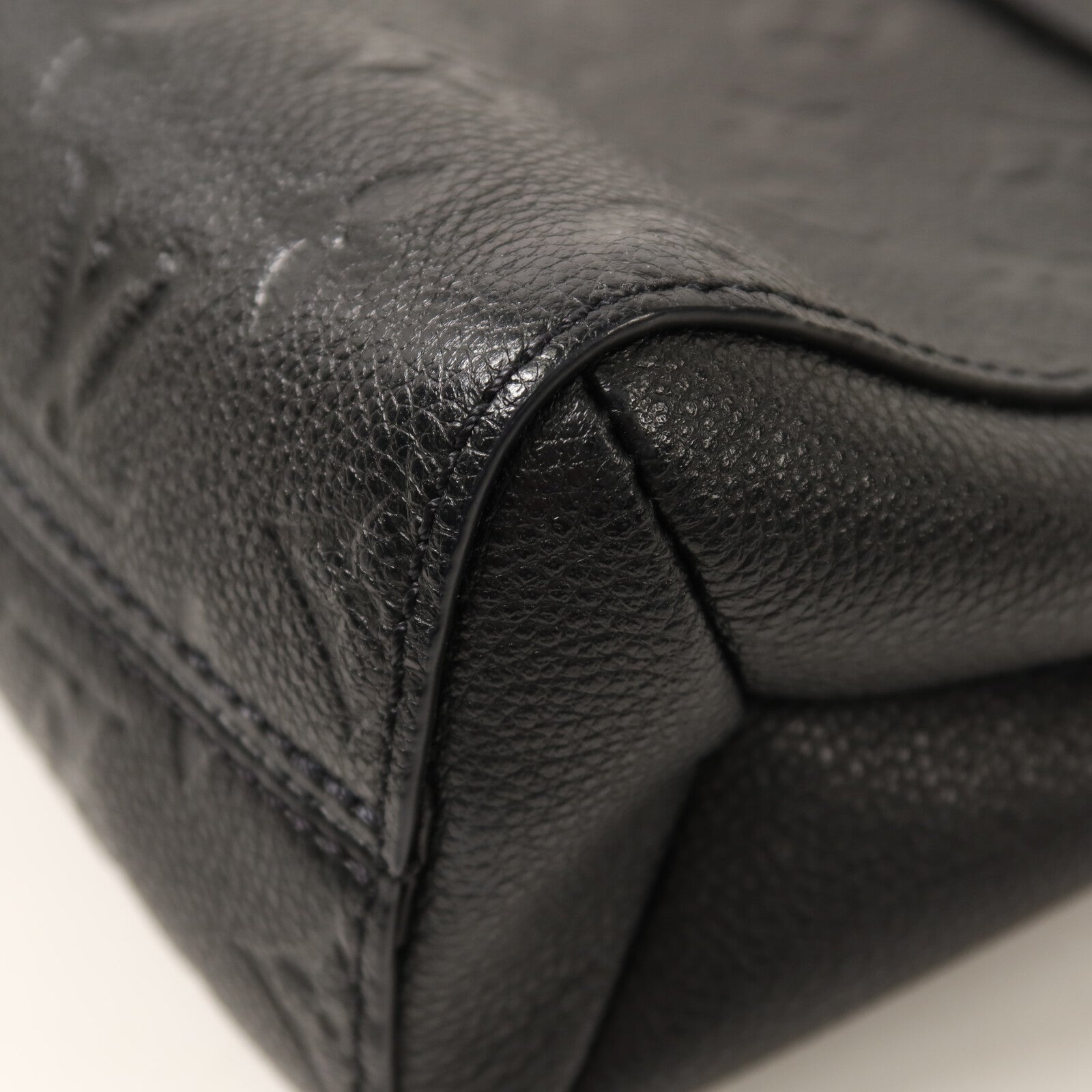 LOUIS VUITTON Monogram Empreinte Vavin PM金扣鏈帶肩背袋