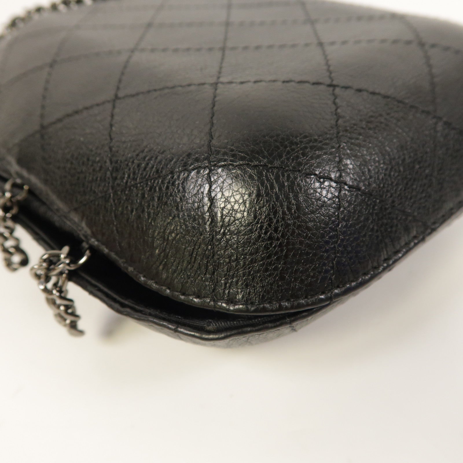 CHANEL 菱格牛皮皮革Chain Shoulder銀扣鏈帶肩背袋黑色