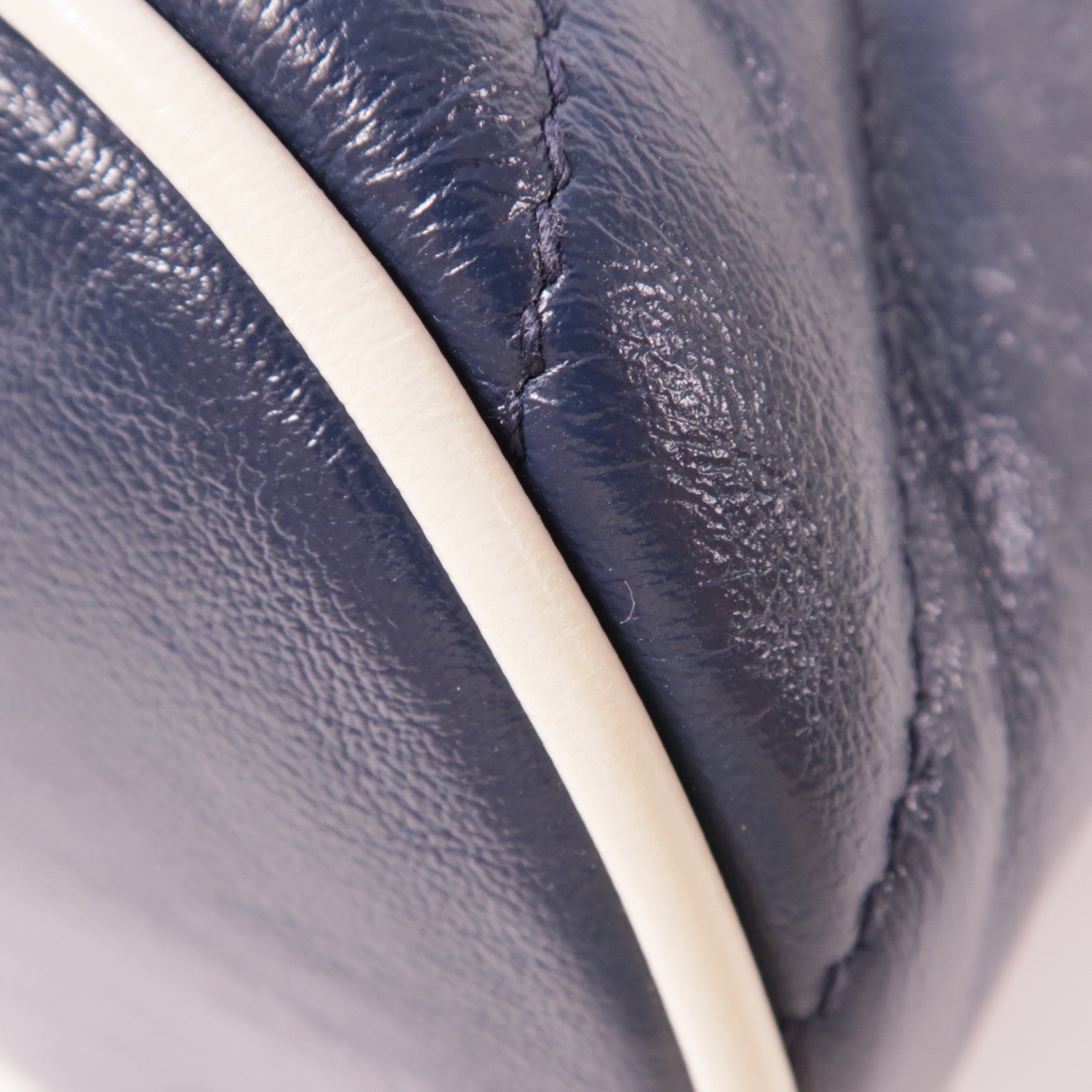 GUCCI GG SHW Chain Shoulder Bag 573817 Calfskin Leather Navy