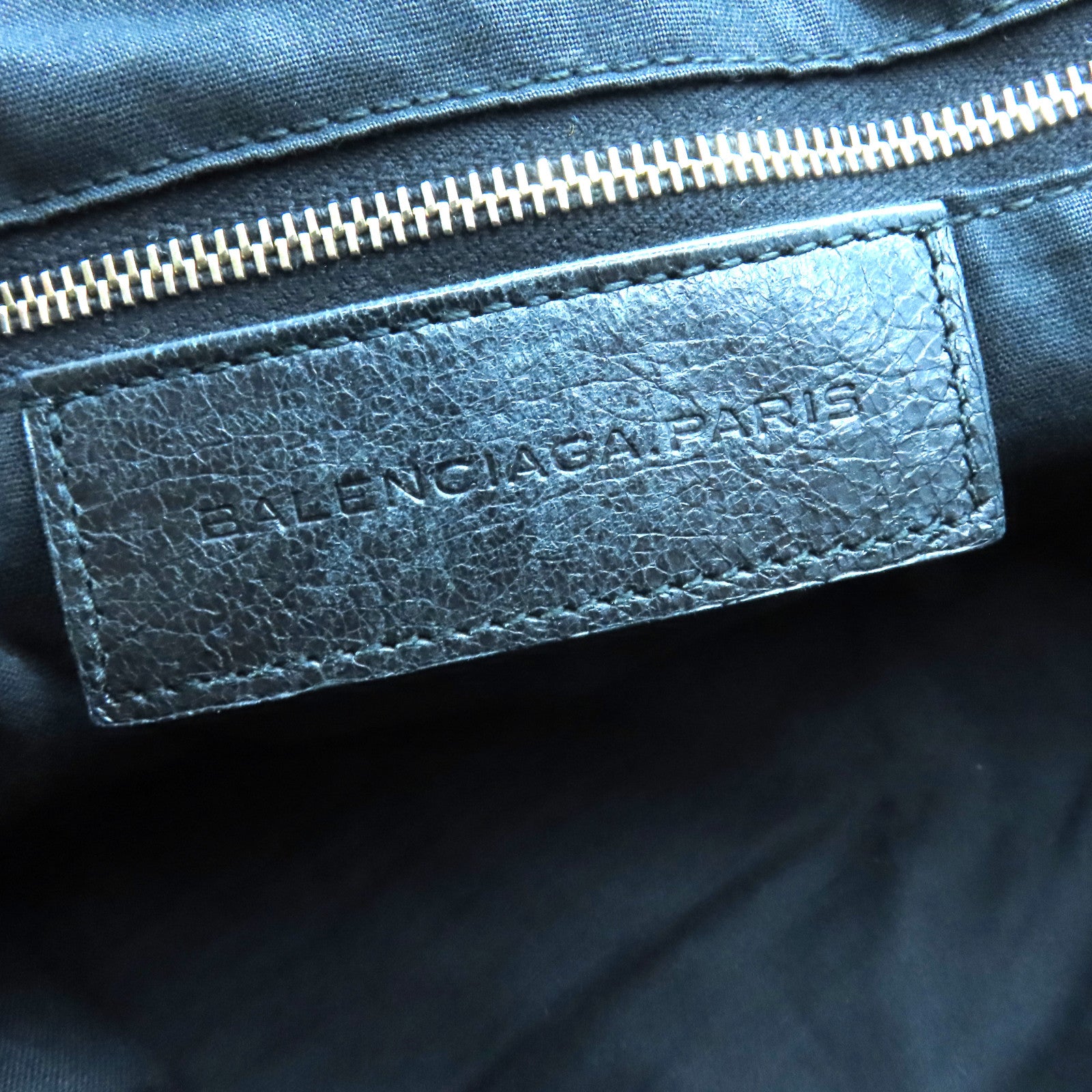 BALENCIAGA 牛皮皮革Giant Work金扣手挽袋黑色