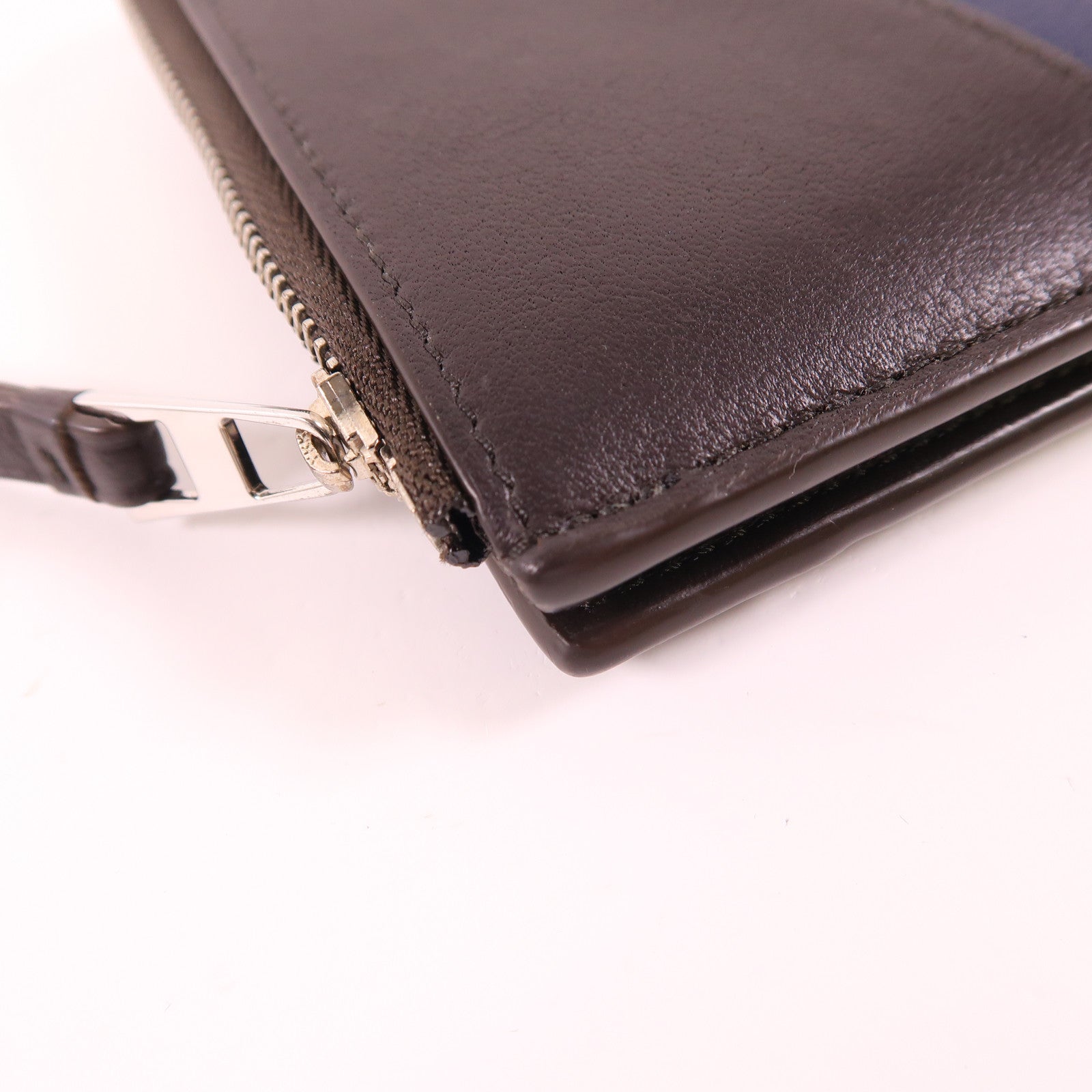 LOEWE 牛皮皮革Puzzle Slim Compact Wallet銀扣錢包