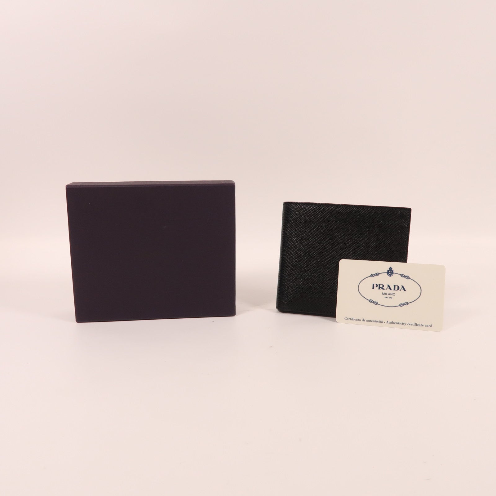 PRADA 牛皮皮革Wallet錢包黑色