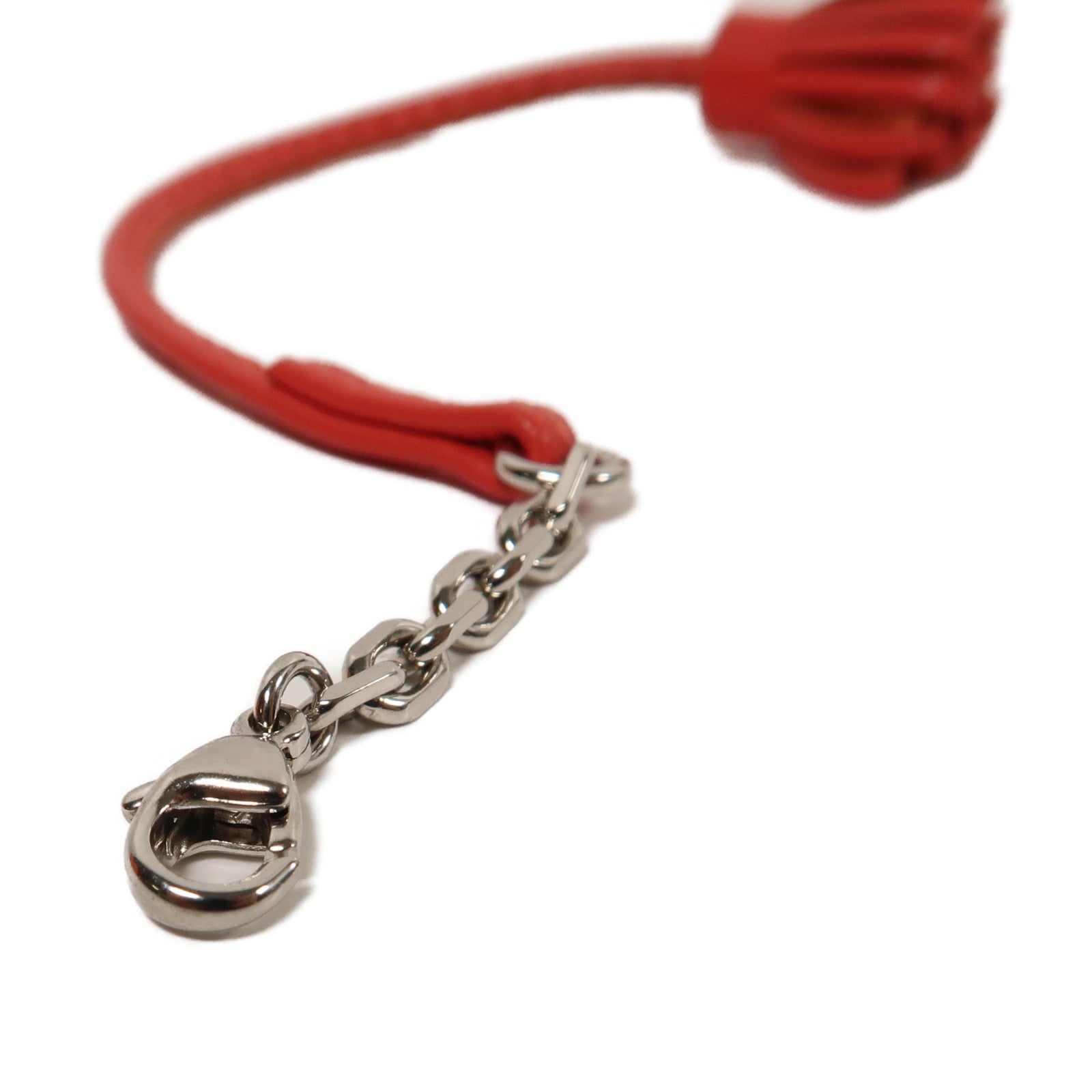 HERMES Agneau Milo皮革Carmencita Petit Pom Pom Charm杜鵑紅色