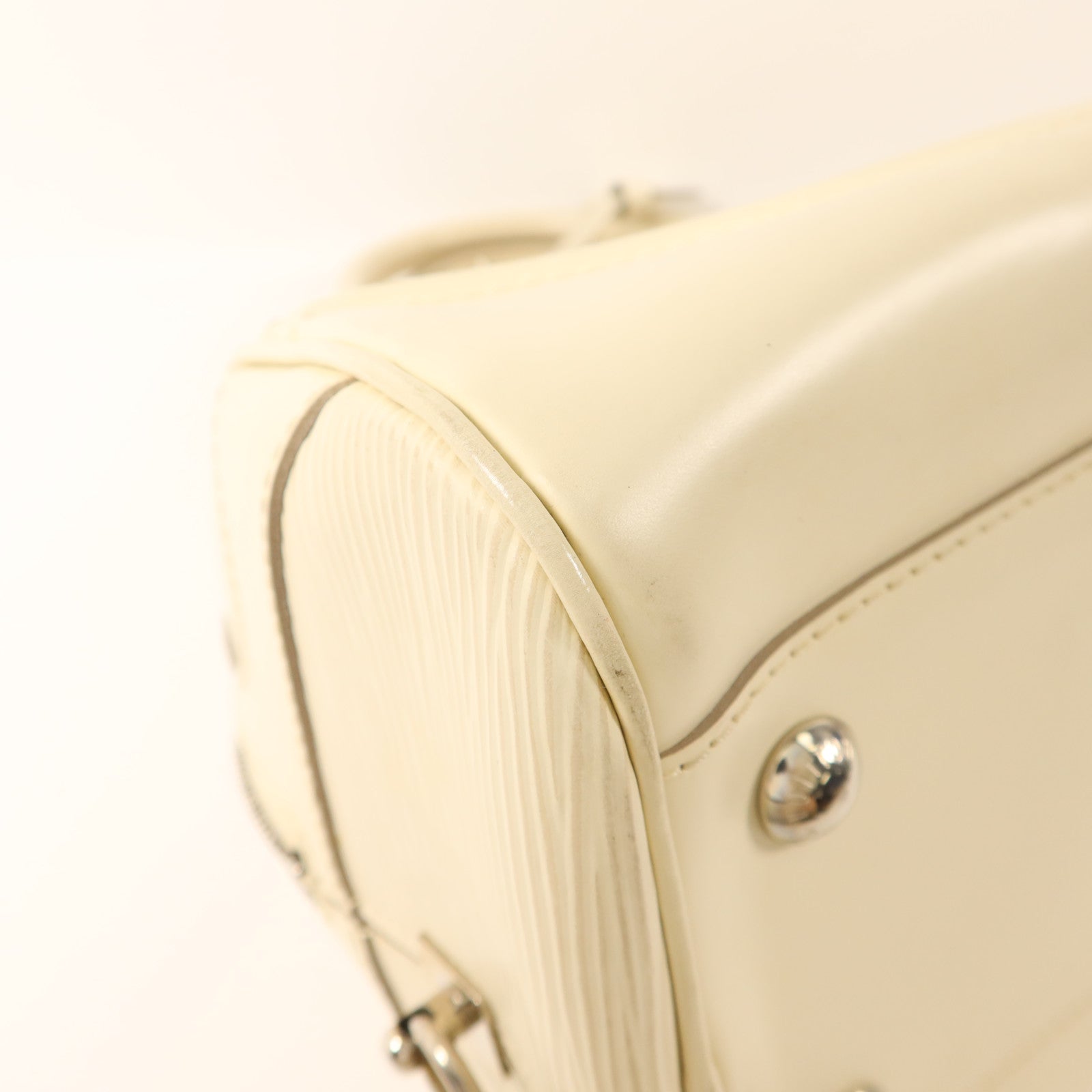 LOUIS VUITTON 【激減優惠】Epi Bowling Montaigne PM銀扣手挽袋