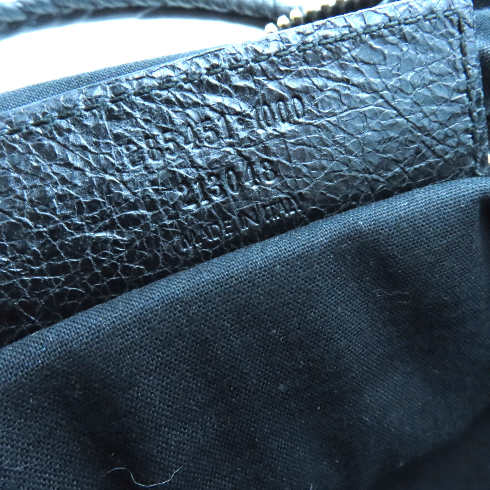 BALENCIAGA 牛皮皮革Giant Work金扣手挽袋黑色