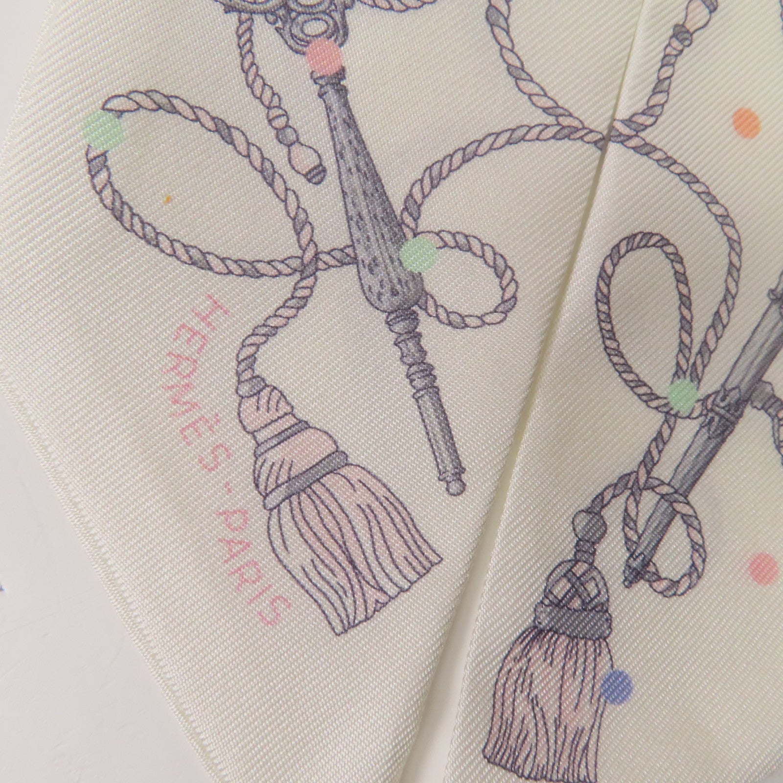 HERMES 絲質Twilly絲巾