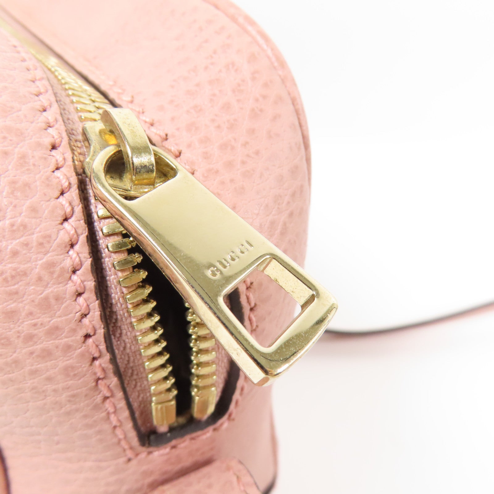 GUCCI GG Canvas Shoulder Bag金扣肩背袋