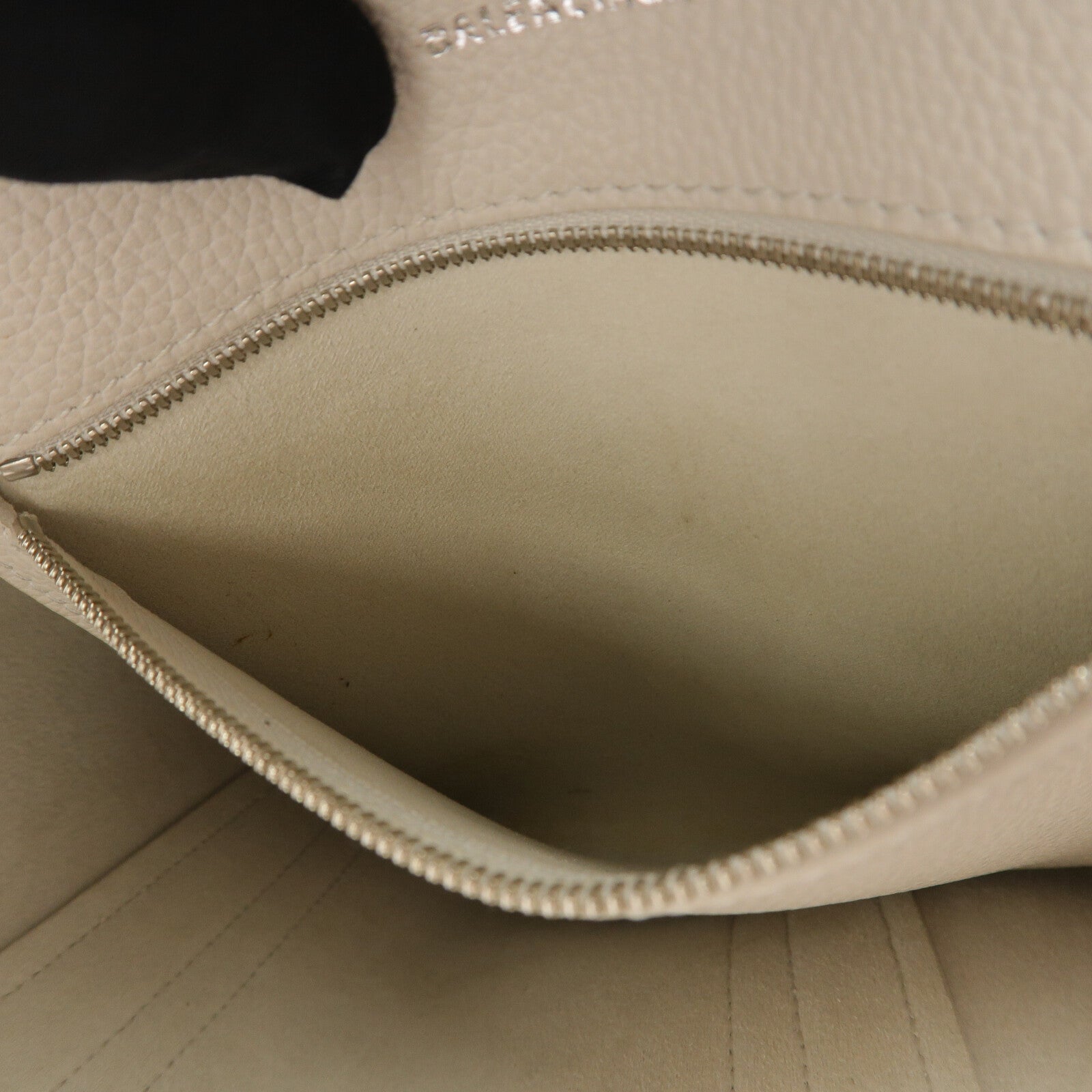 BALENCIAGA 牛皮皮革Everyday North South手挽肩背兩用袋