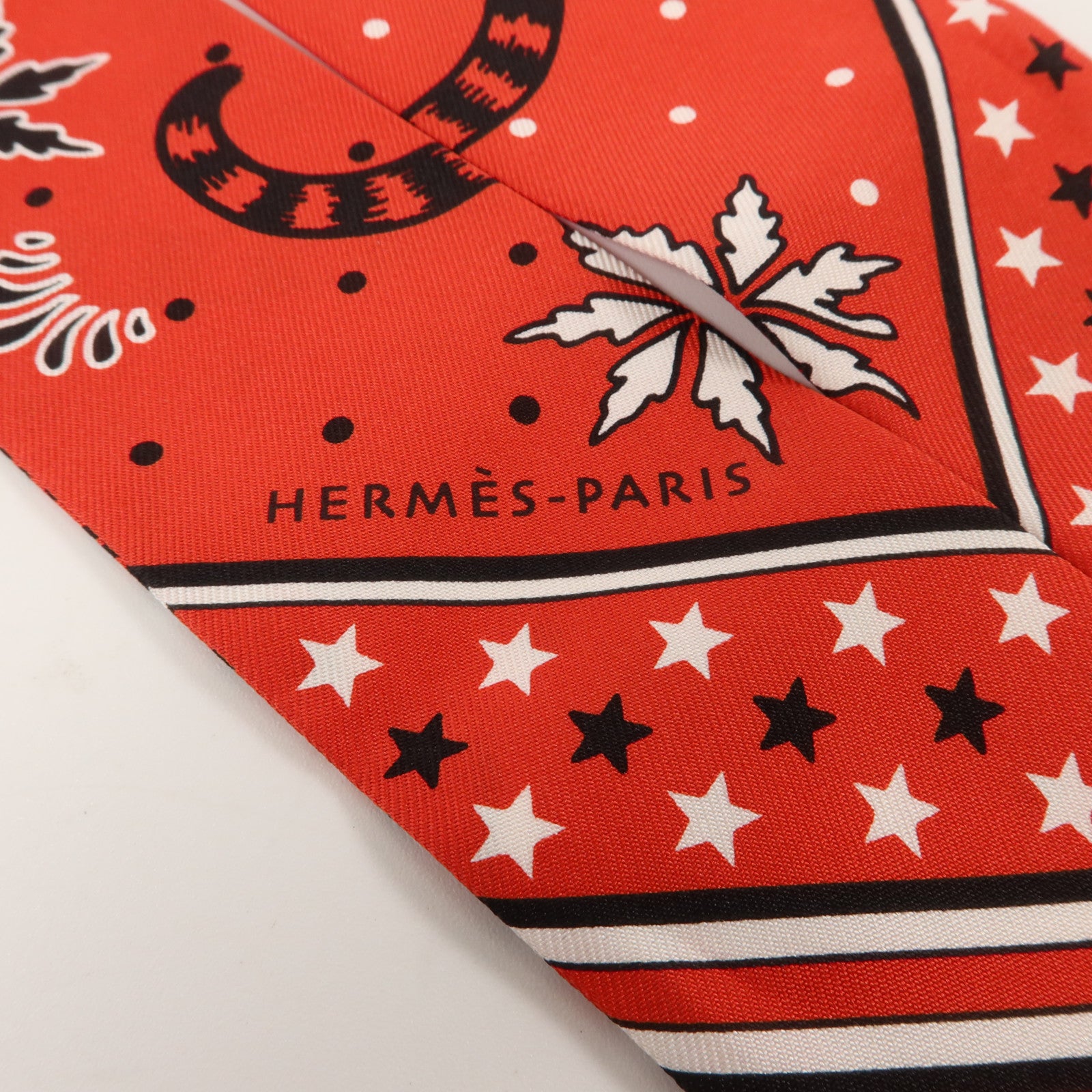 HERMES 絲質Twilly絲巾